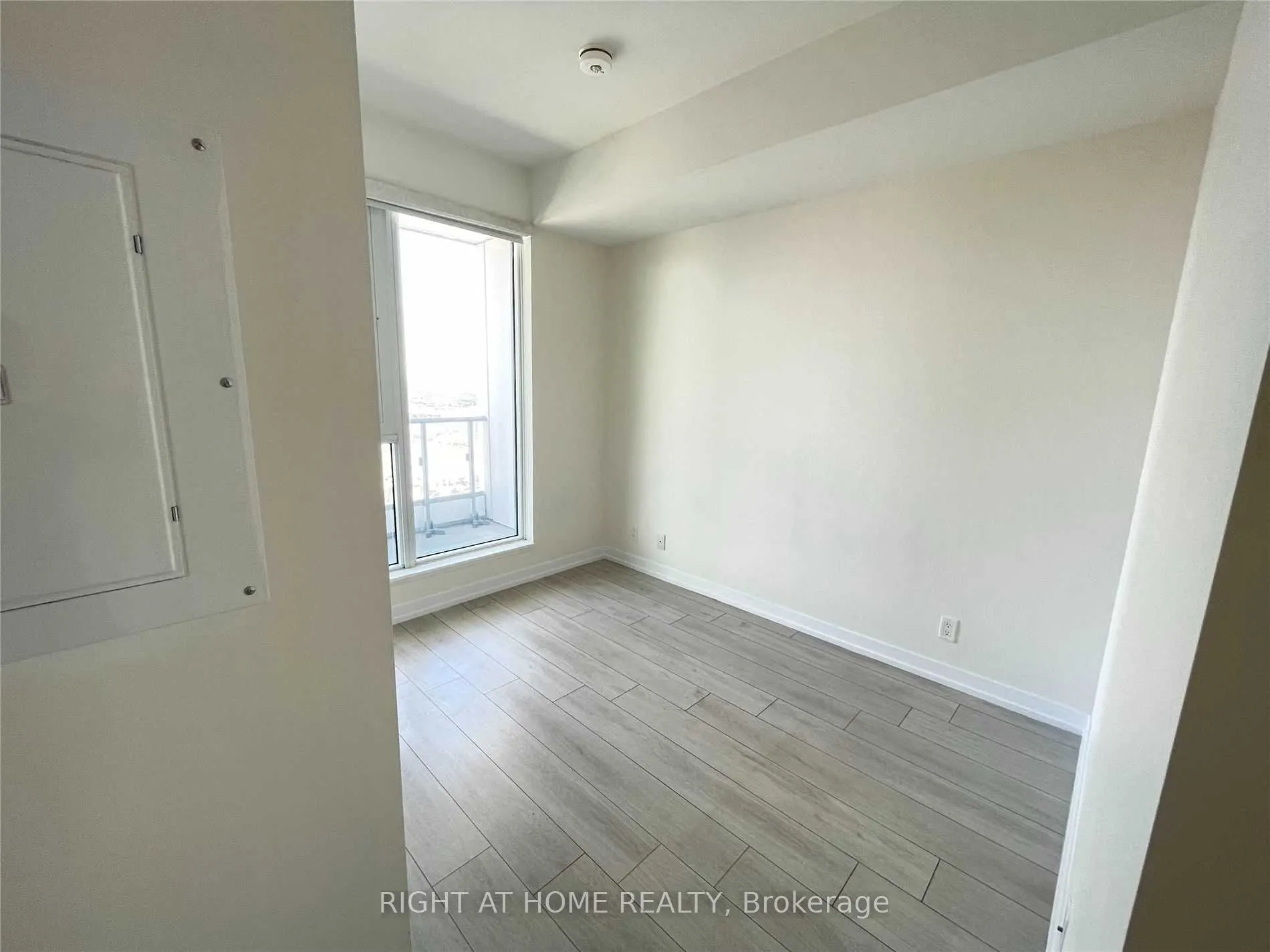 950 Portage Parkway, #3311