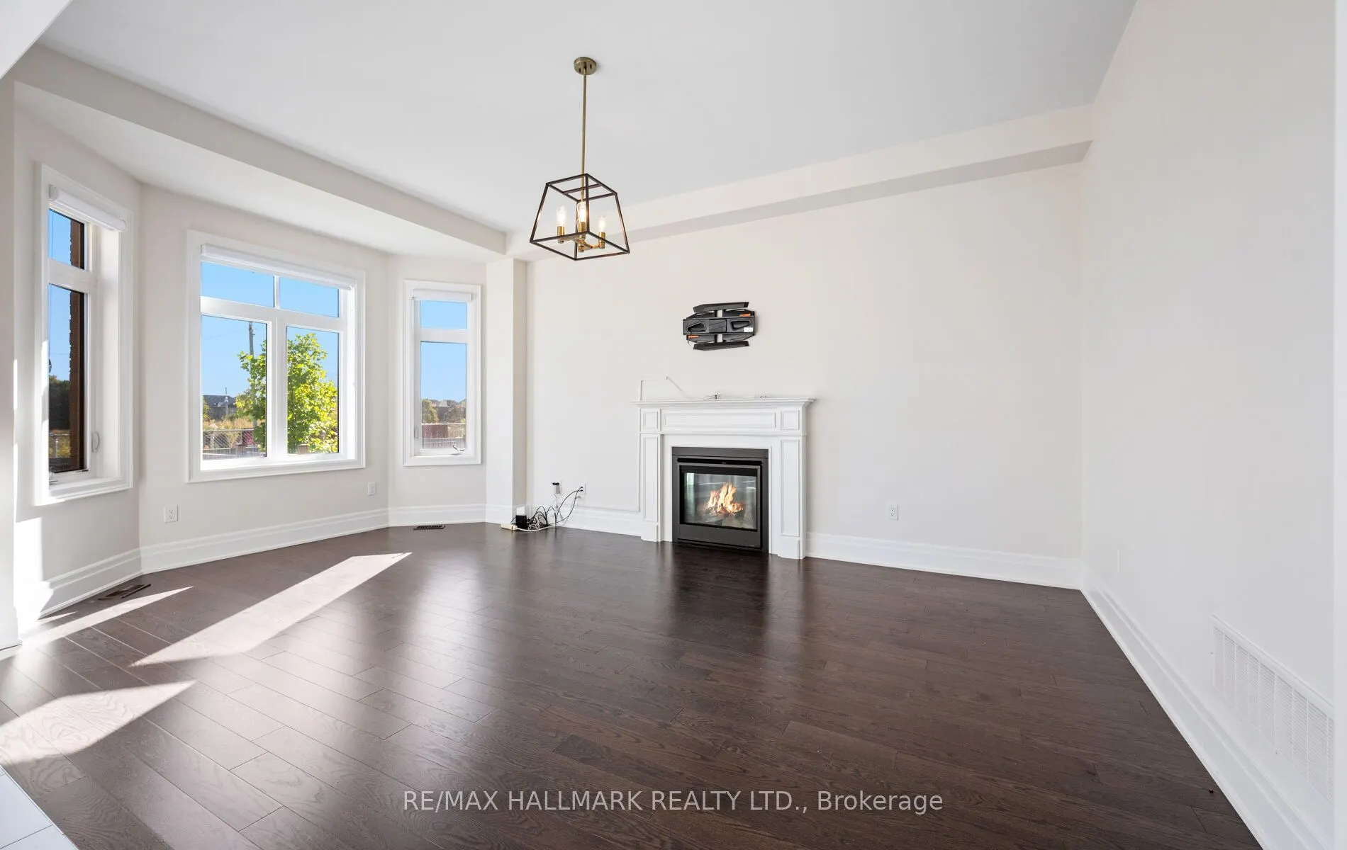 123 Bond Crescent