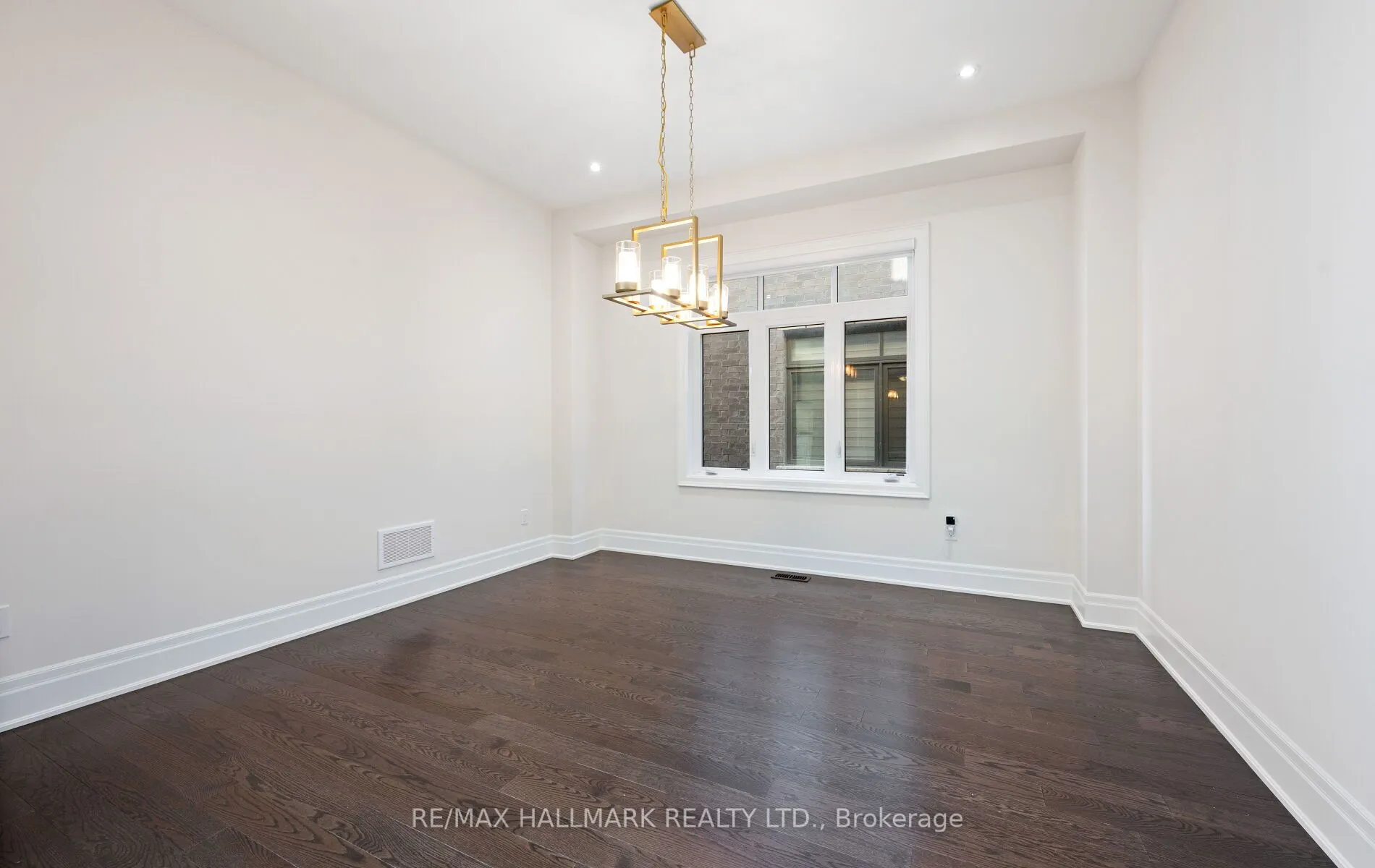 123 Bond Crescent
