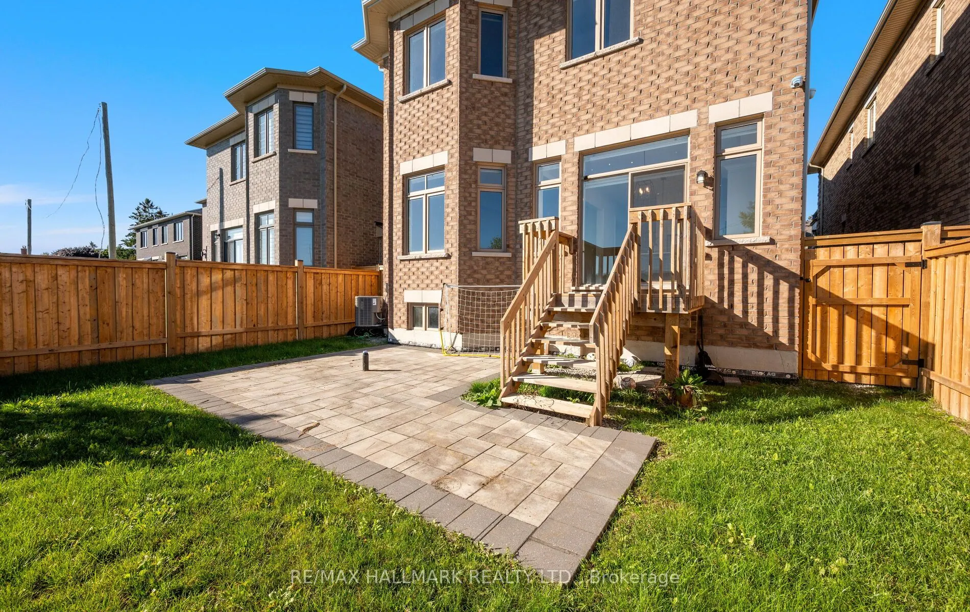 123 Bond Crescent