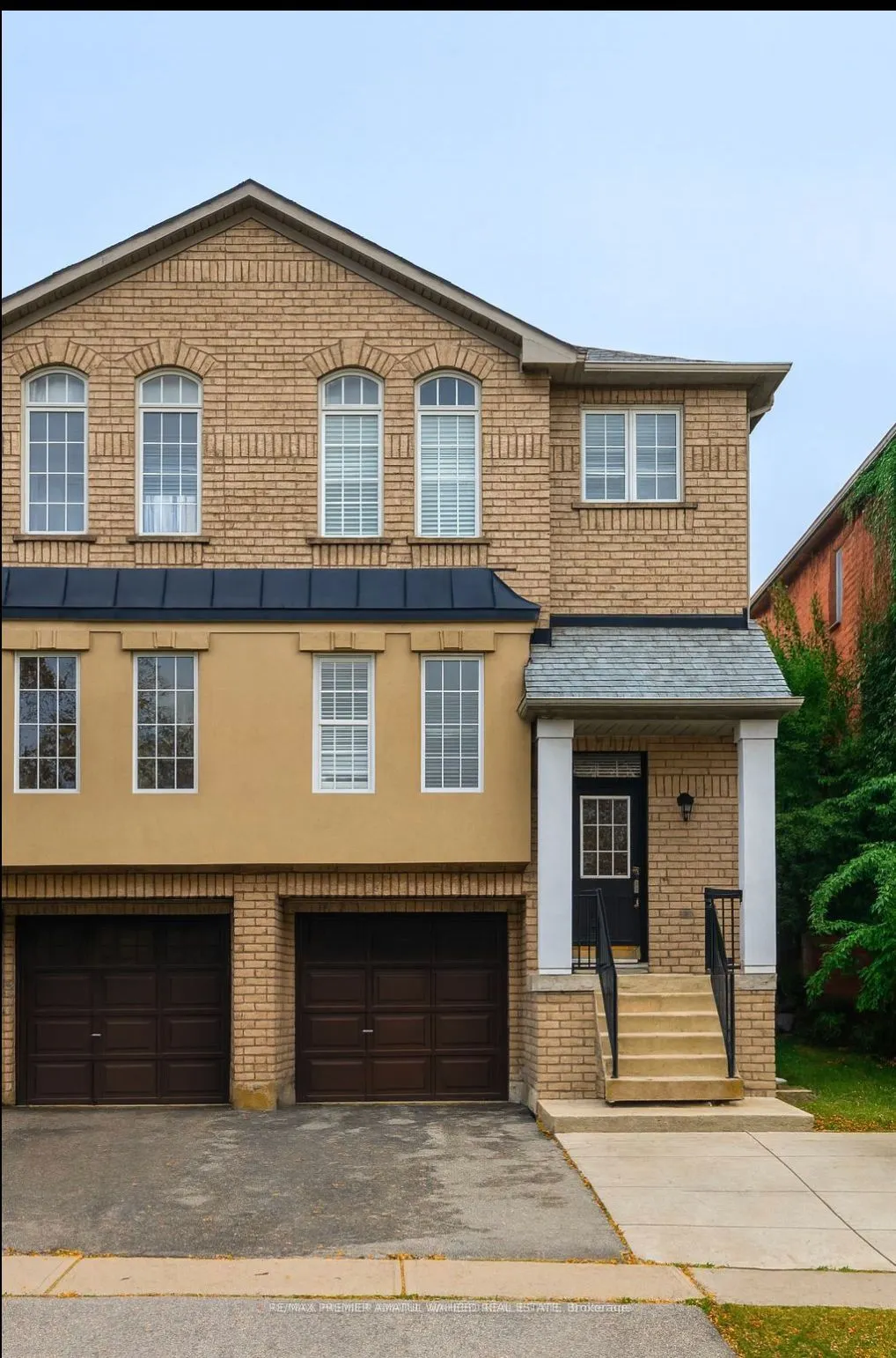 26 Coast Avenue