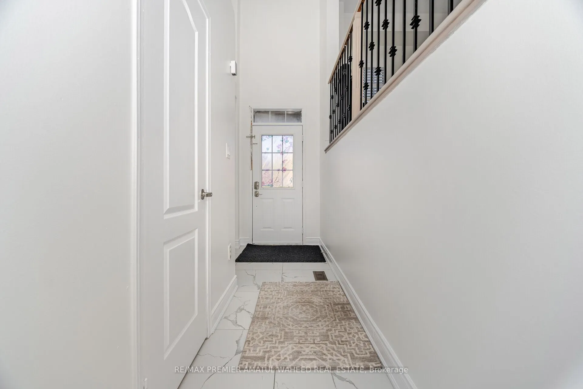 26 Coast Avenue