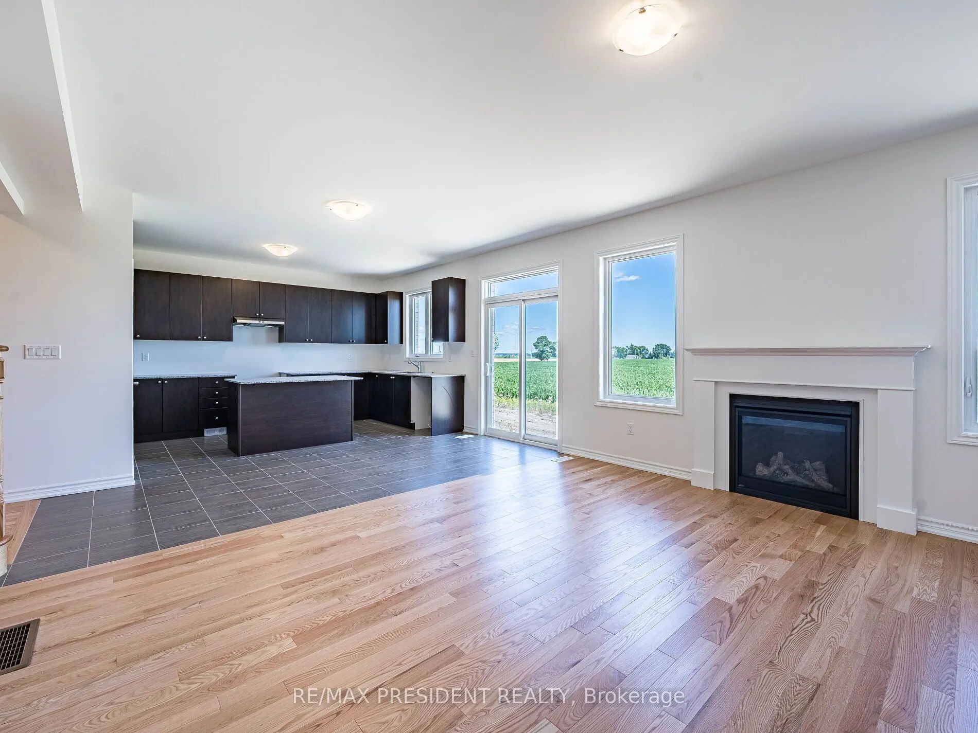 65 Brethet Heights