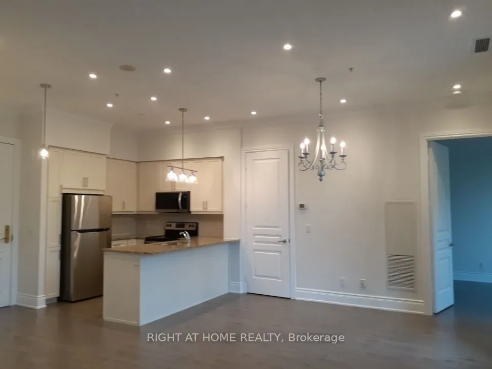 9255 Jane Street, #109