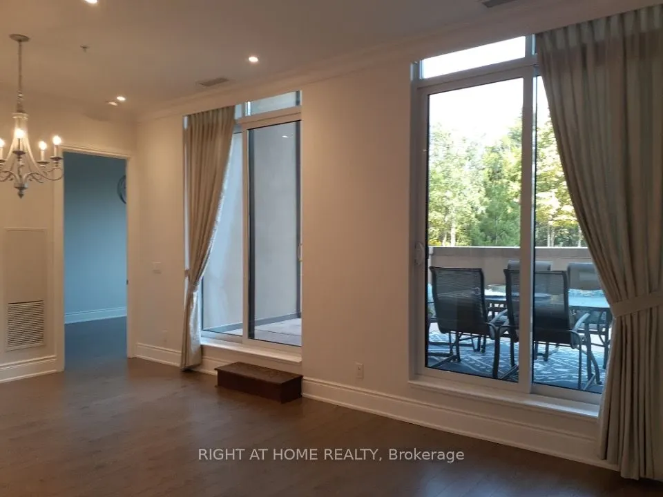 9255 Jane Street, #109