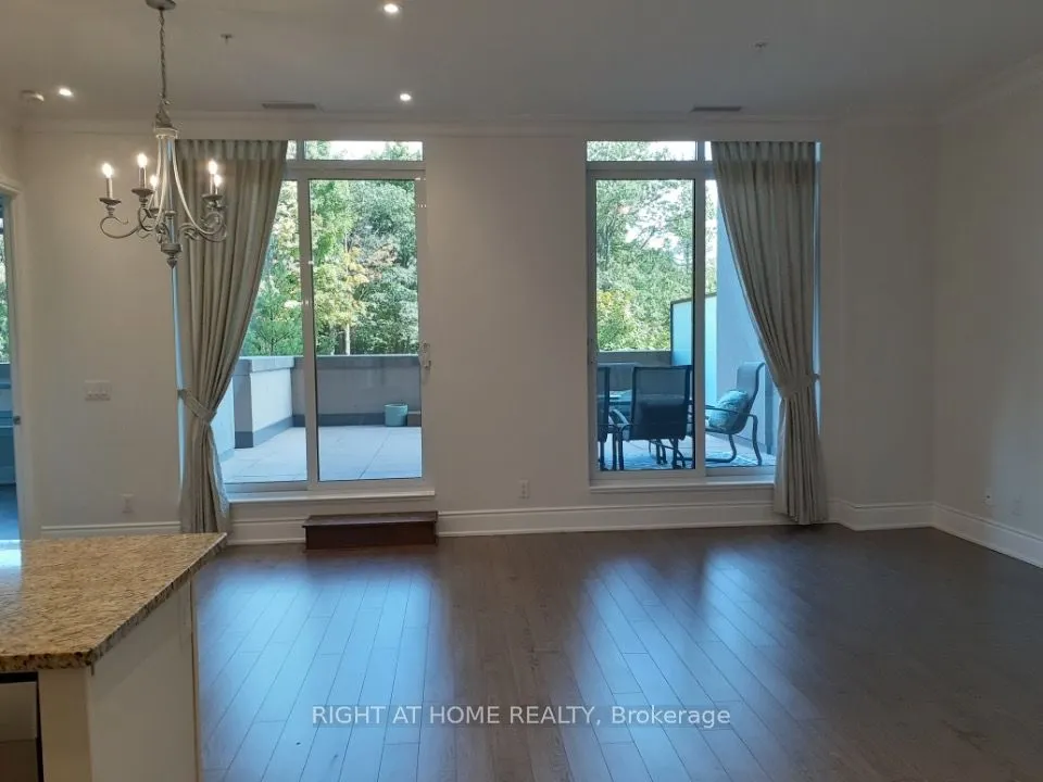9255 Jane Street, #109