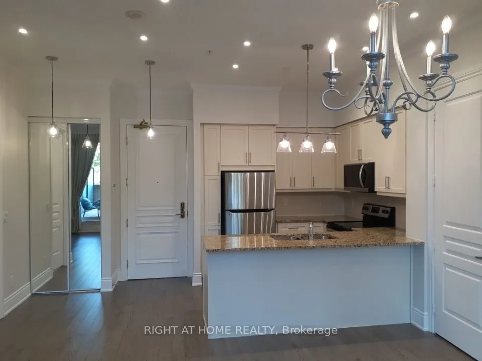 9255 Jane Street, #109