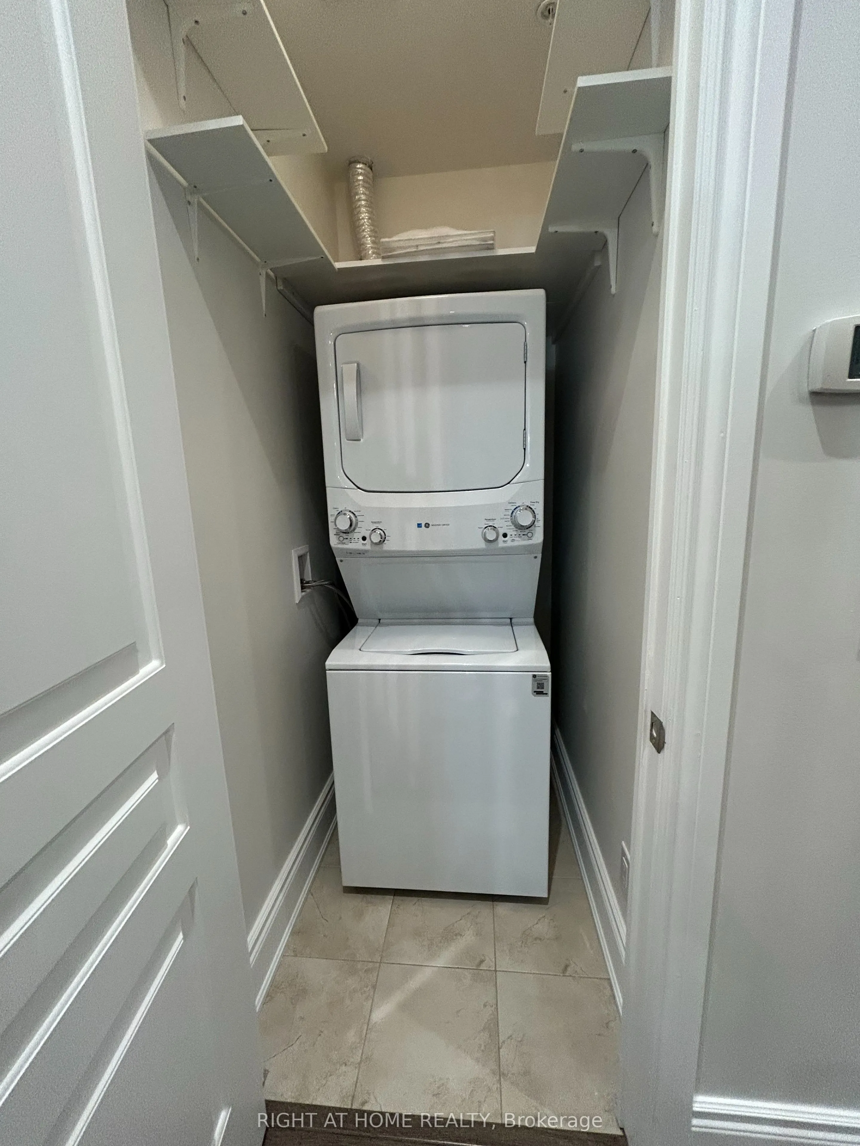 9255 Jane Street, #109