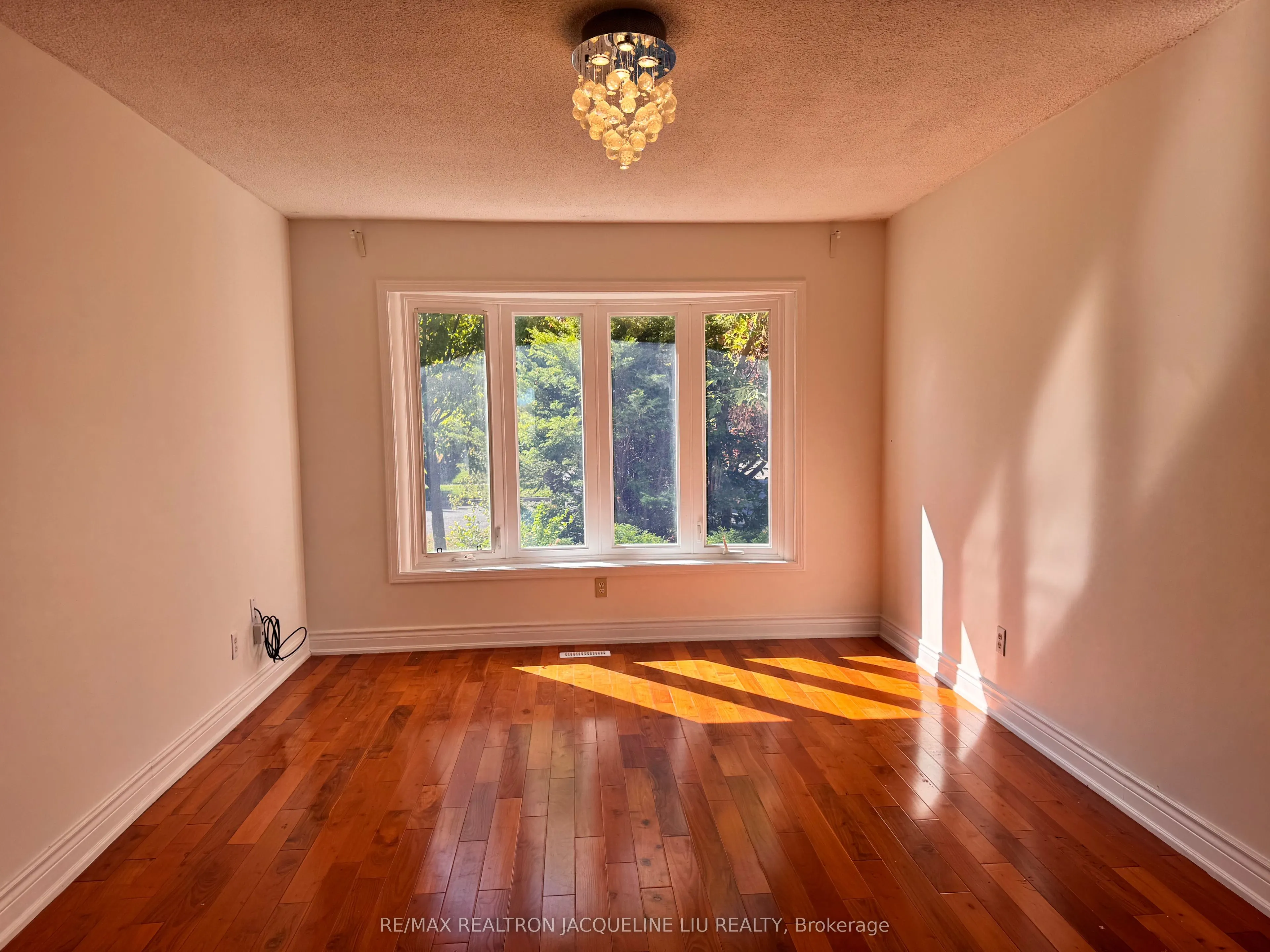 45 Breckonwood Crescent