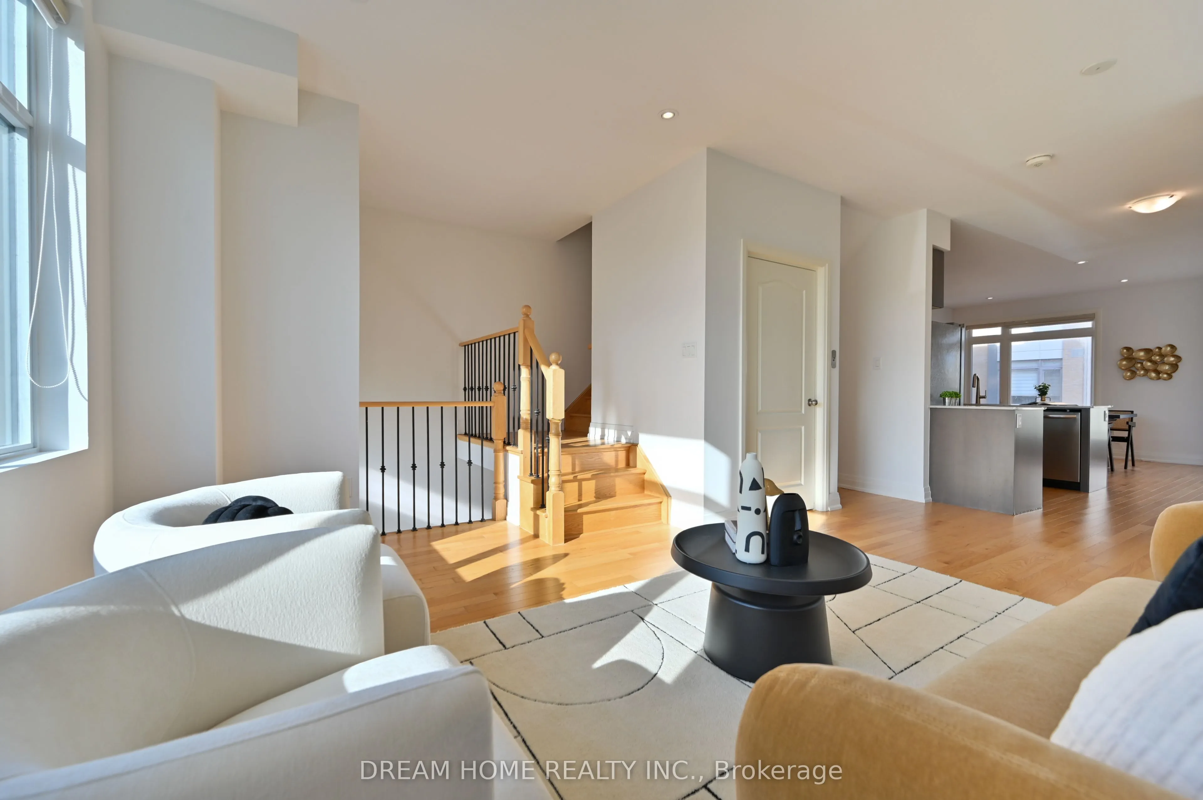 40 Teasel Way