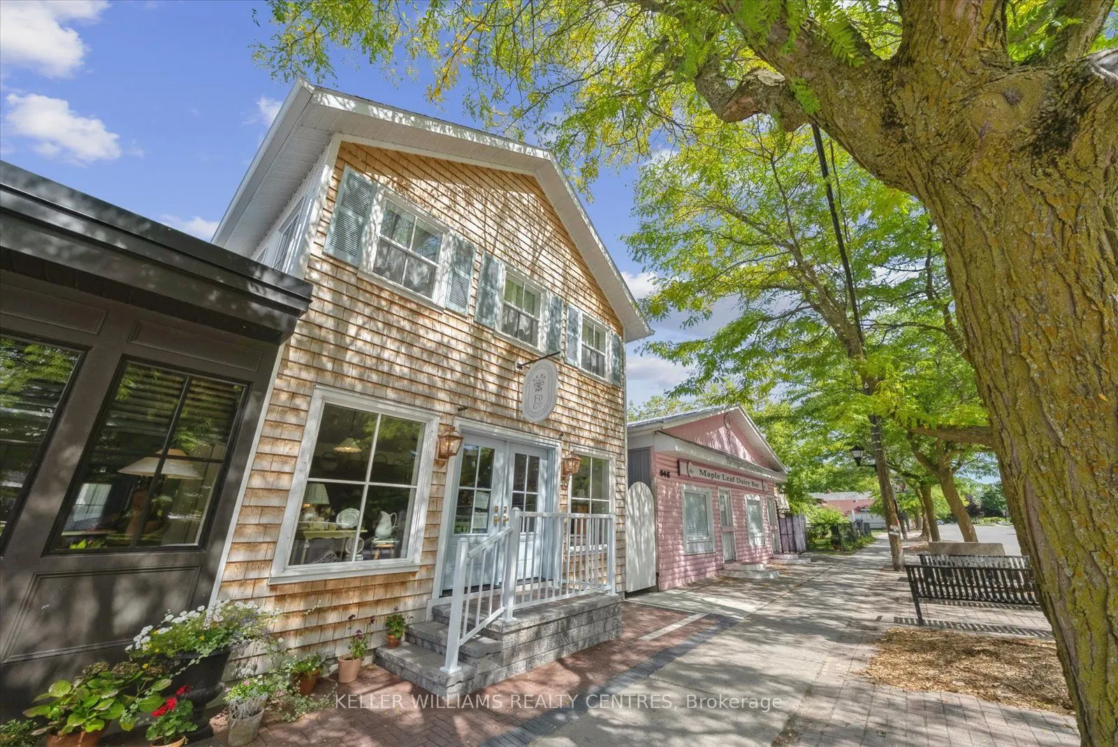 948 Lake Drive E, #104