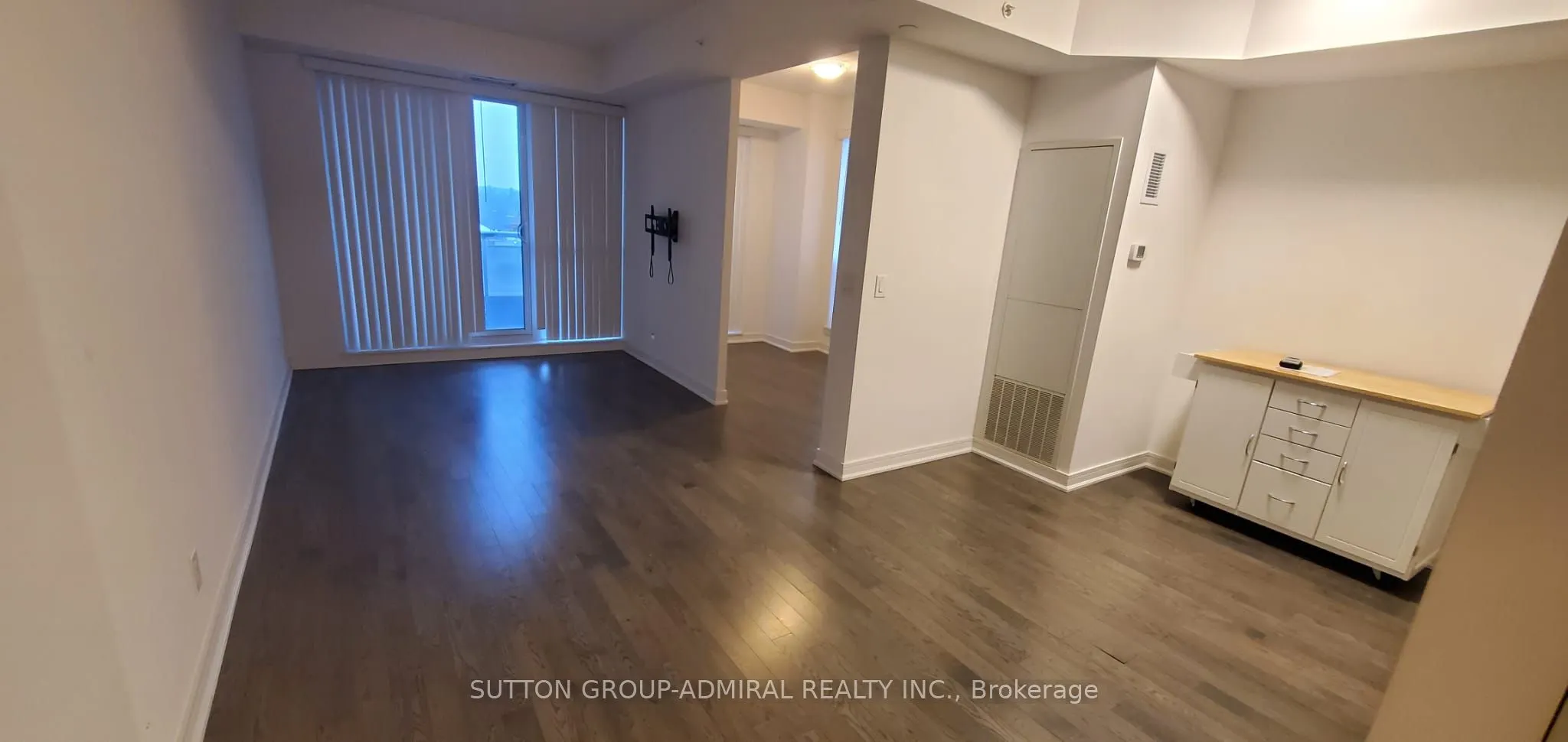 9205 Yonge Street E, #NE403