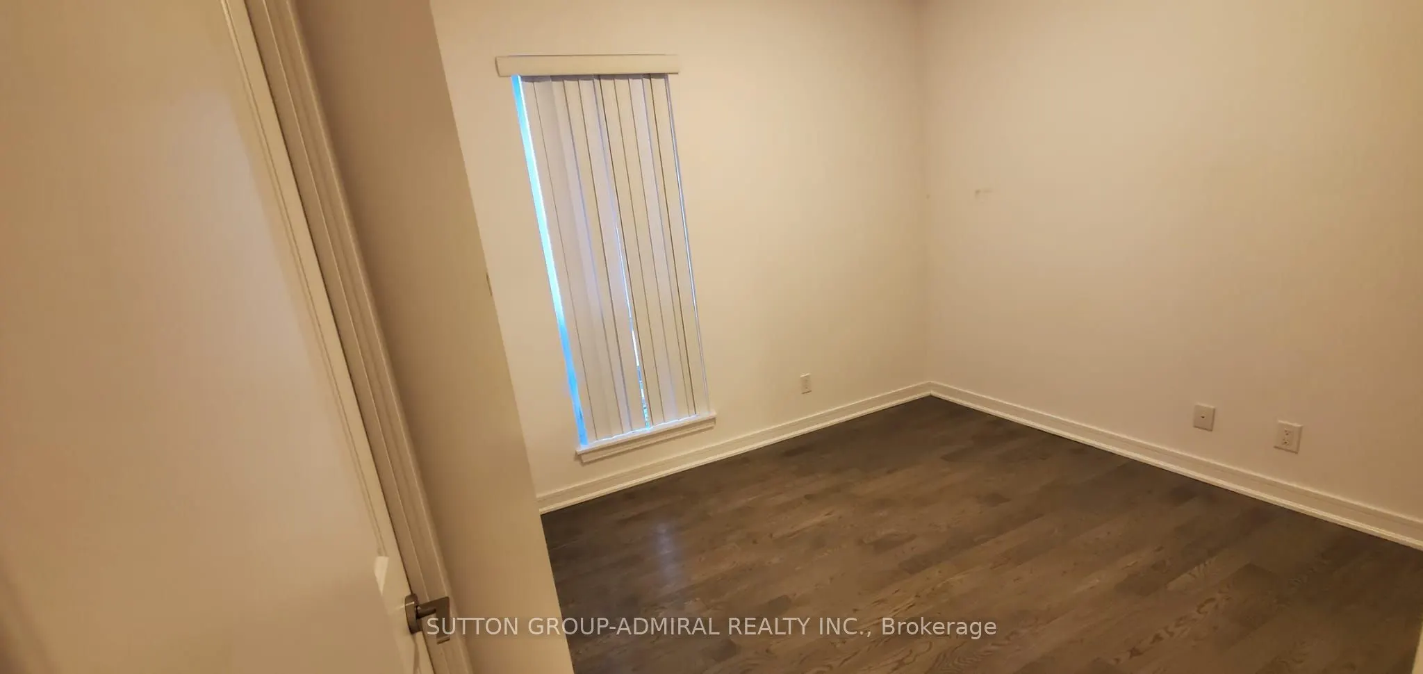 9205 Yonge Street E, #NE403