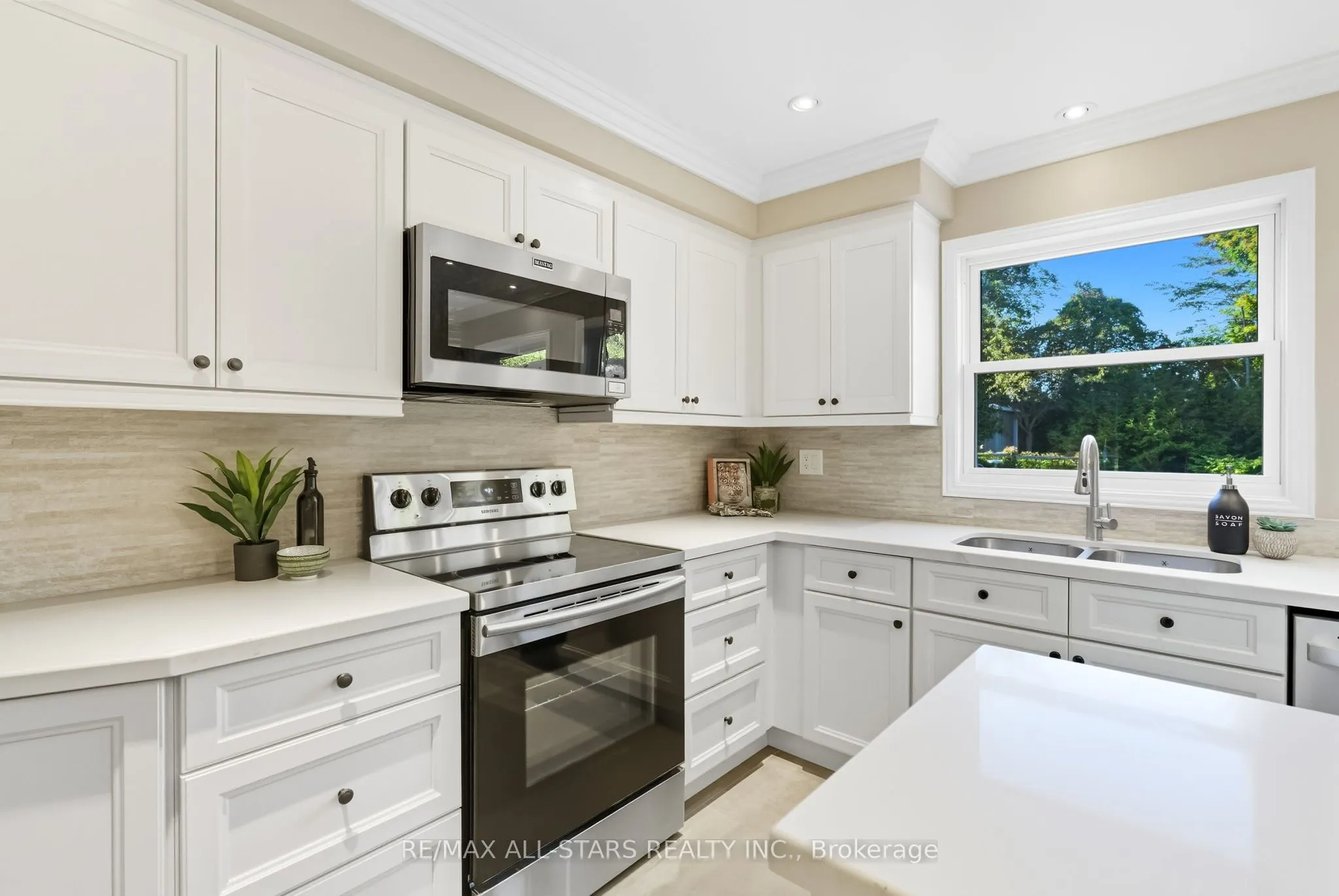 23 Bolton Drive