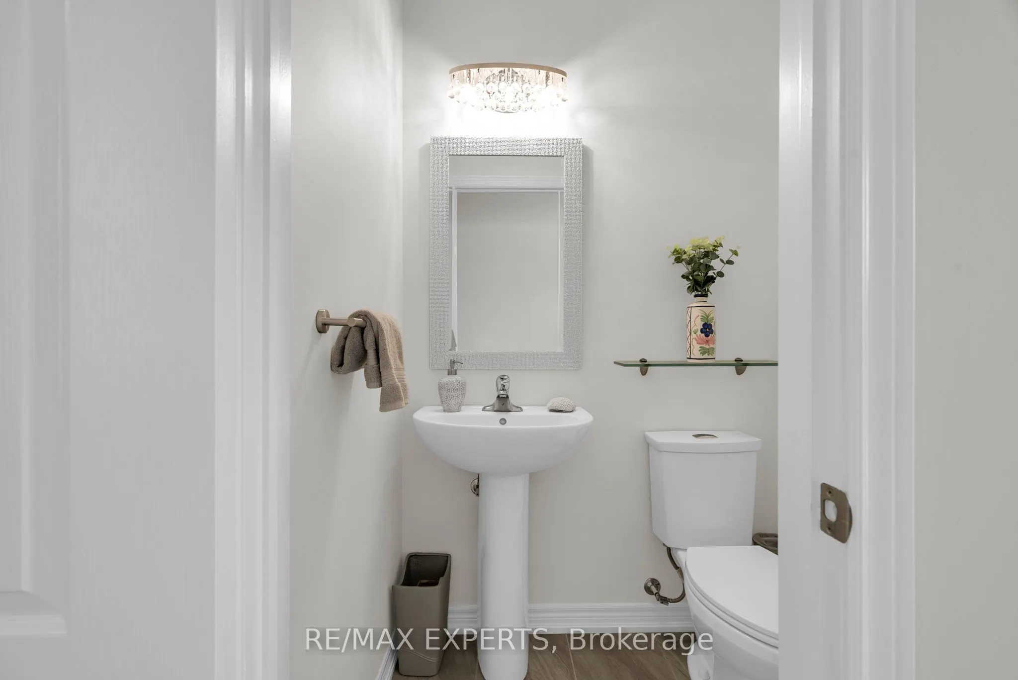 92 Robb Thomson Road