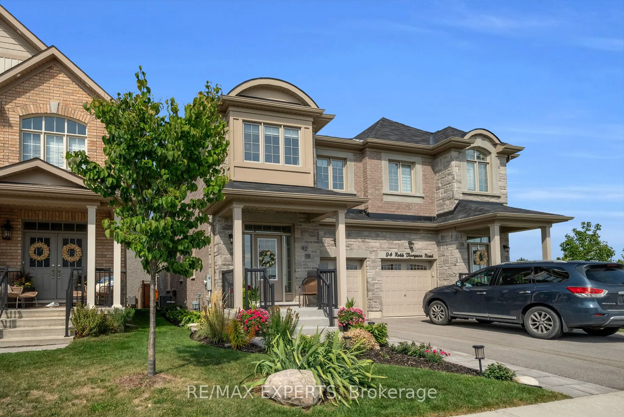 92 Robb Thomson Road