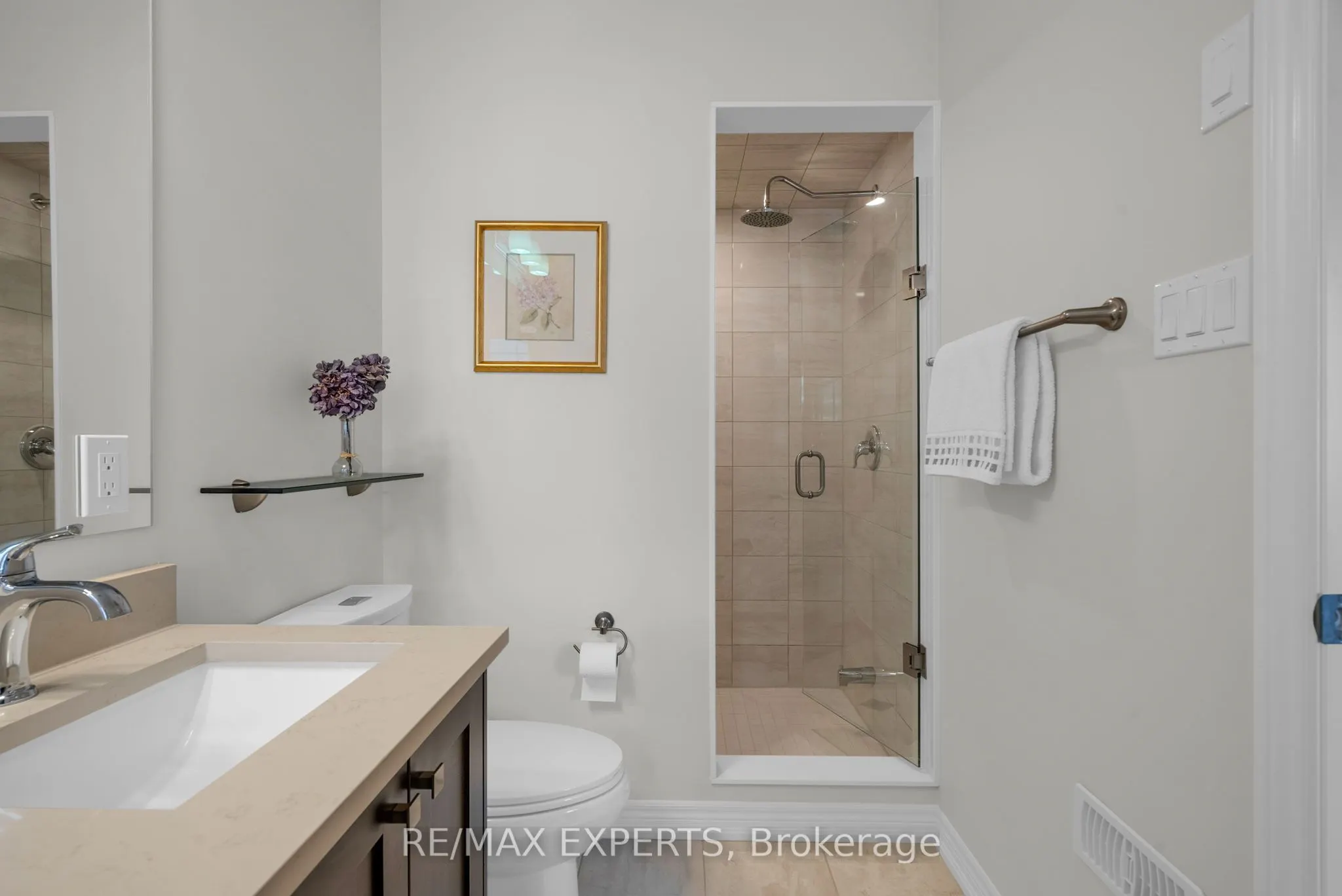 92 Robb Thomson Road