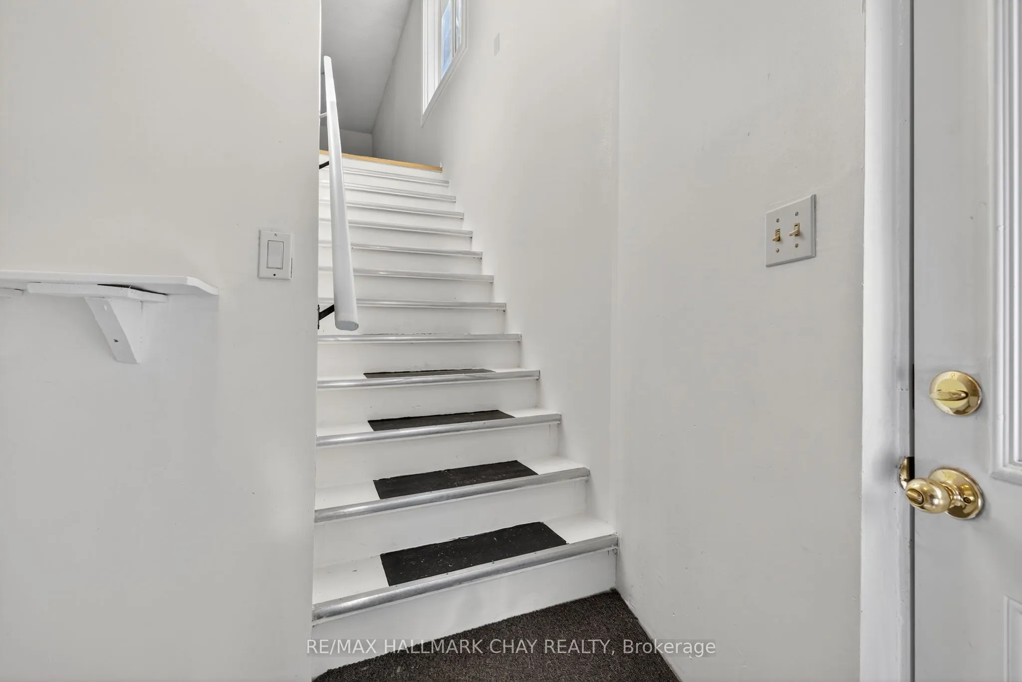 25992 McCowan Road