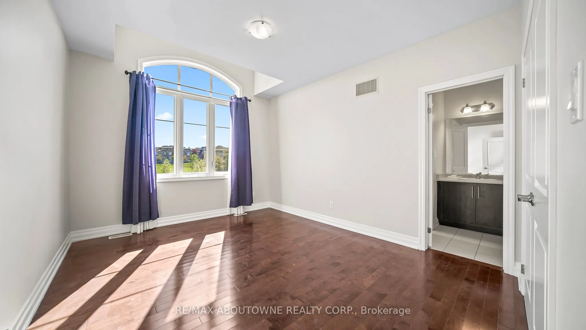 129 Robert Berry Crescent