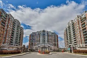 310 Red Maple Road W, #514