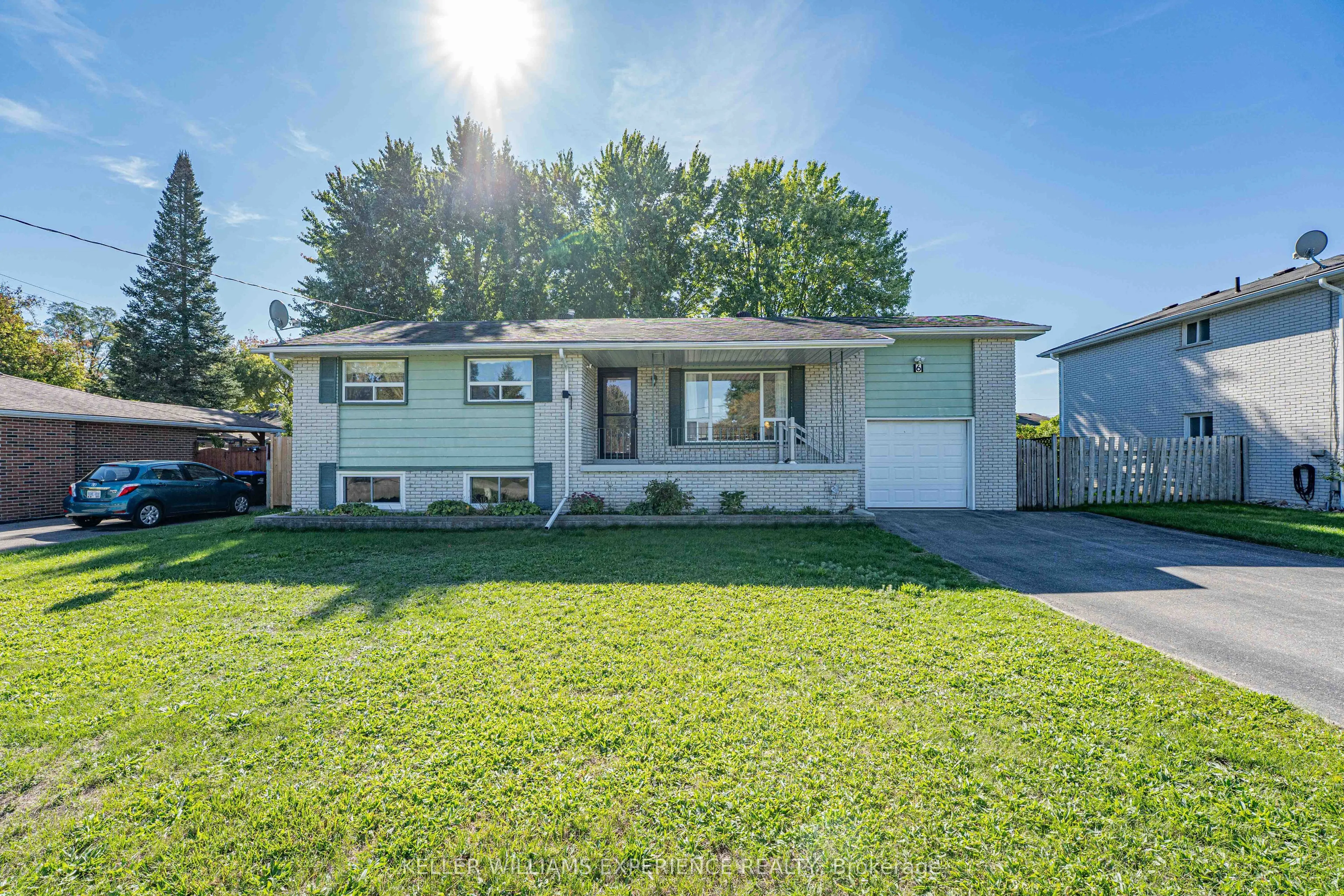 6 Sandsprings Crescent