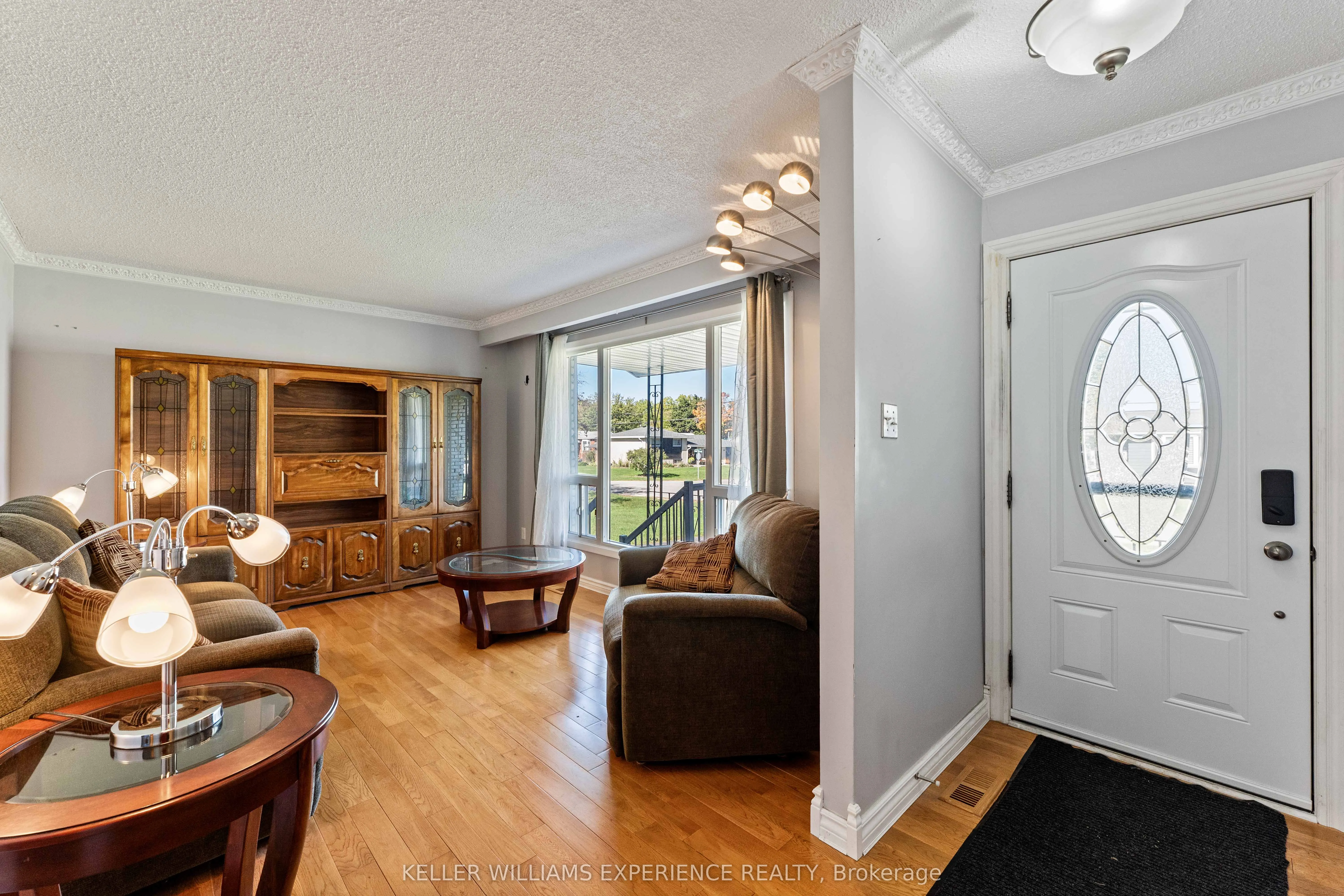 6 Sandsprings Crescent