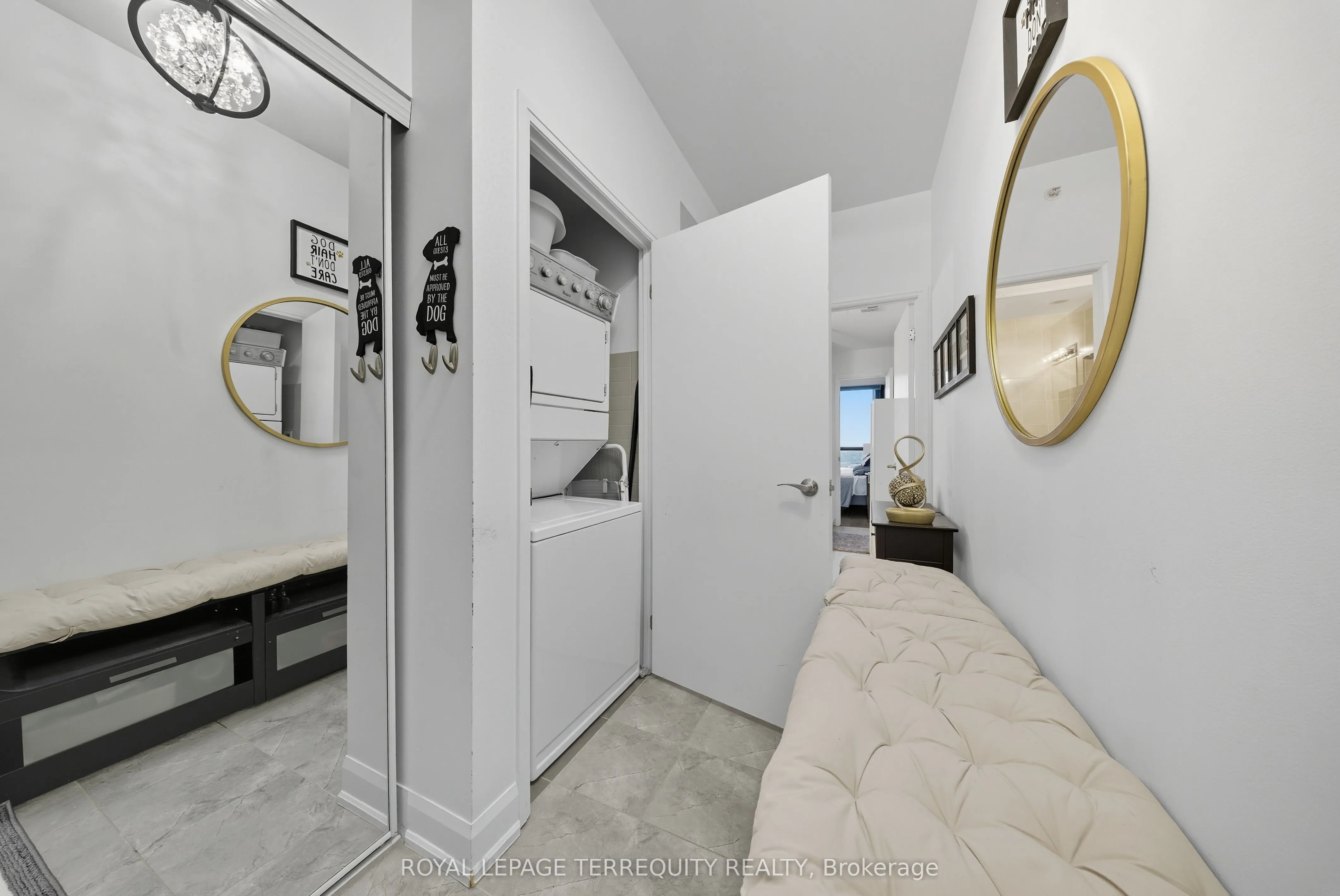 2910 Highway 7, #902