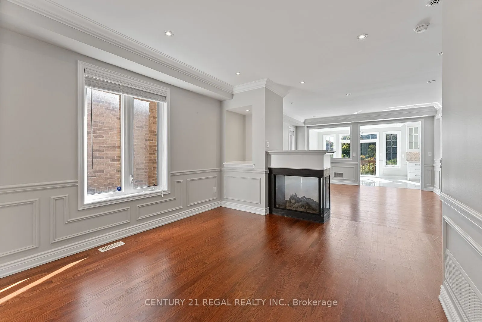 145 Roy Harper Avenue