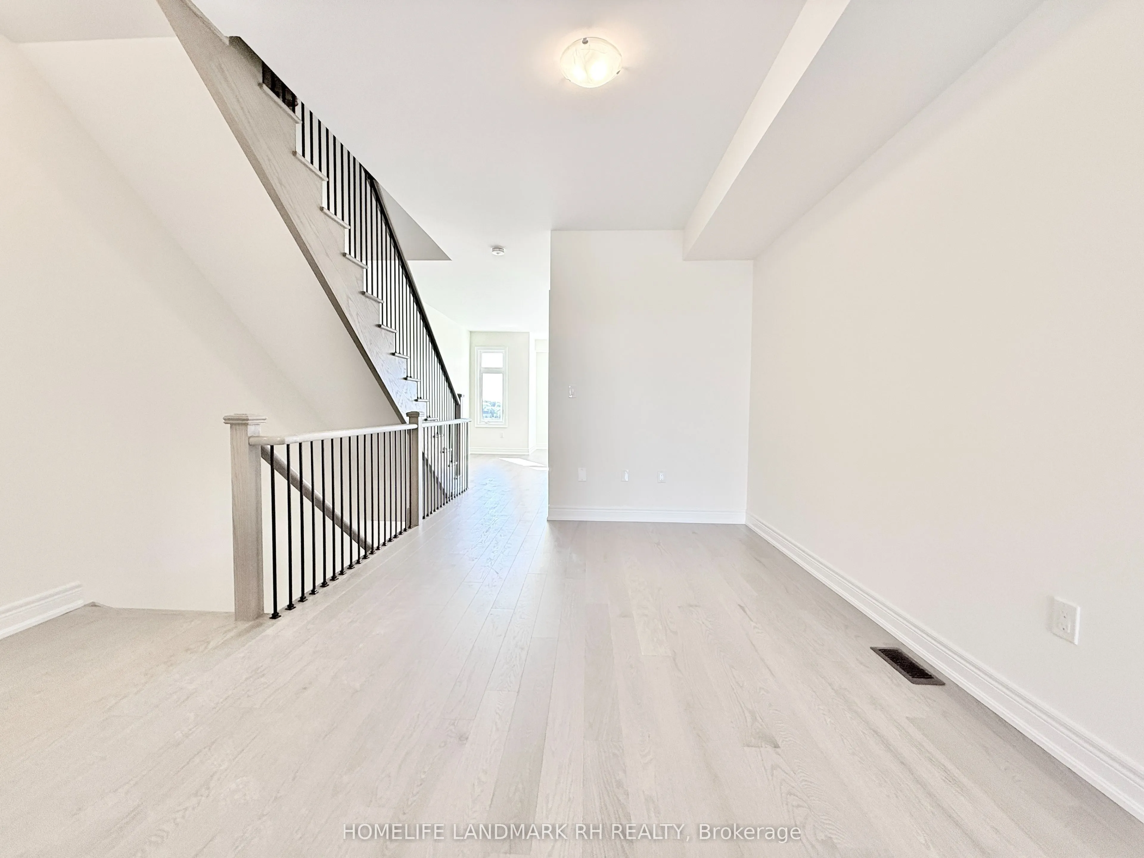 163 Berczy Green Drive