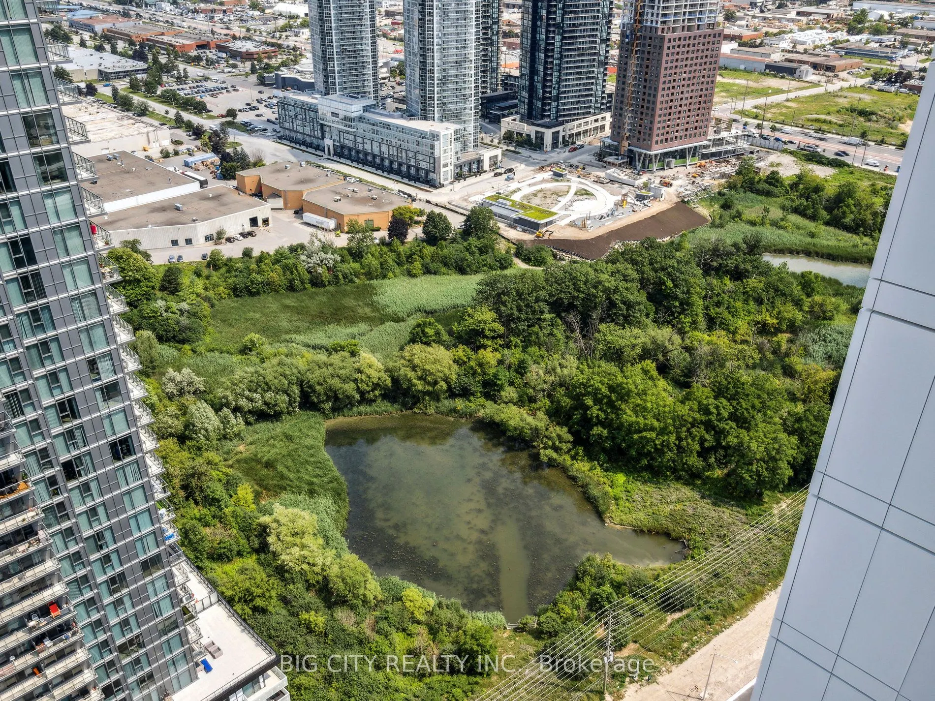 7890 Jane Street, #3909