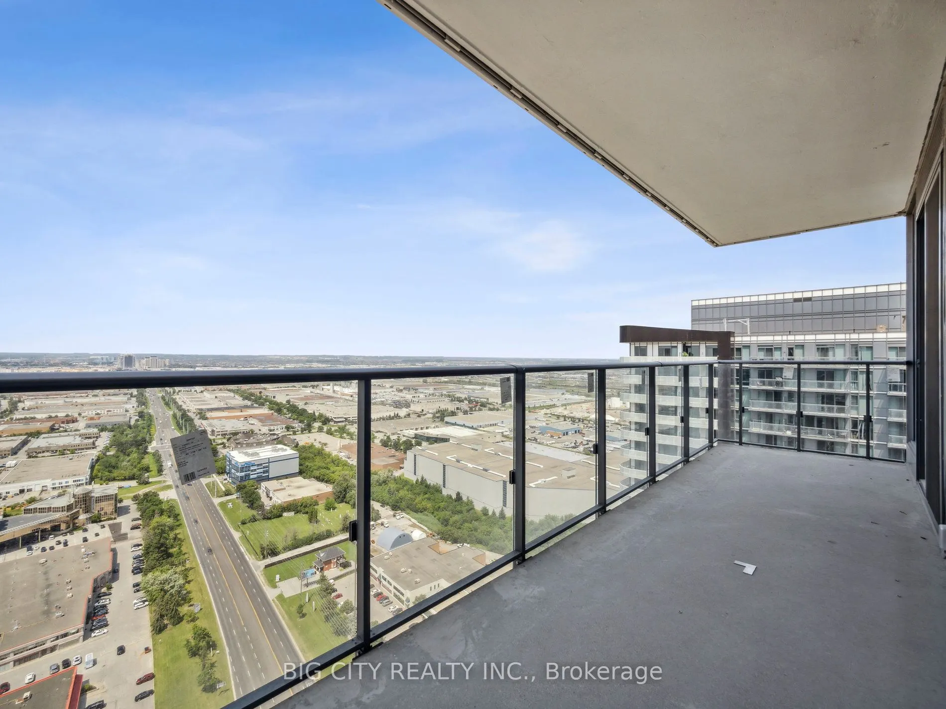 7890 Jane Street, #3909