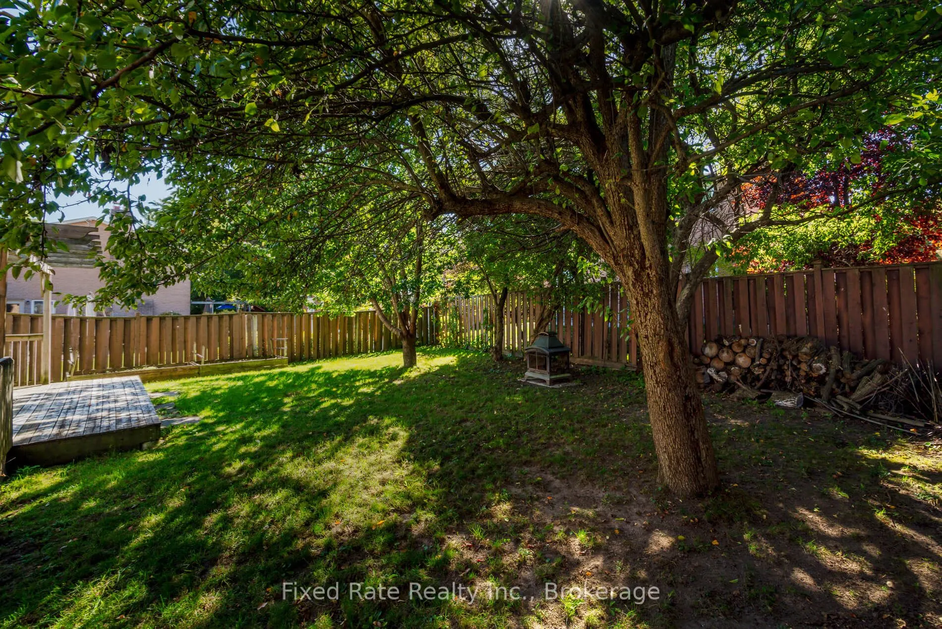 370 Selby Crescent