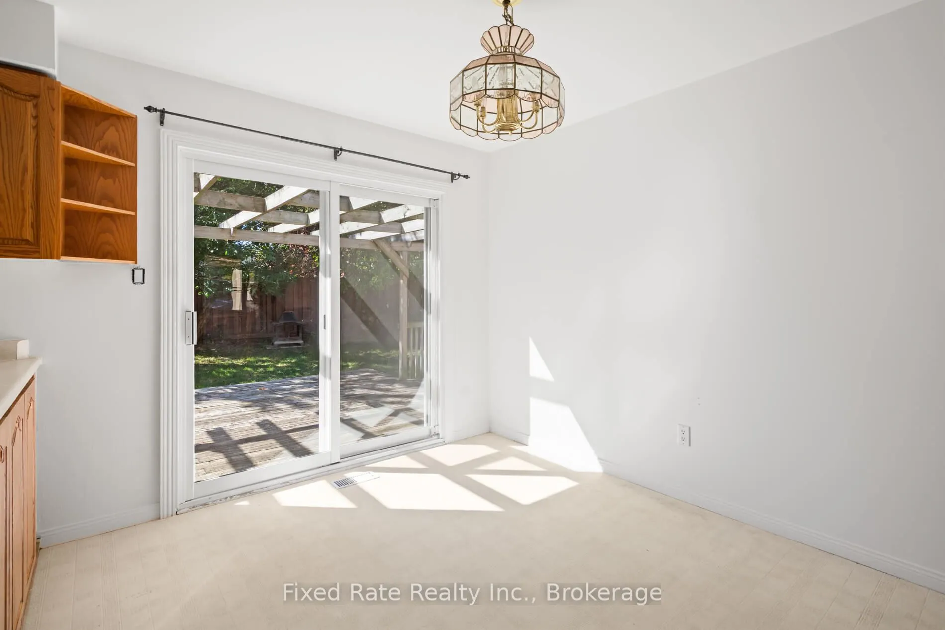 370 Selby Crescent