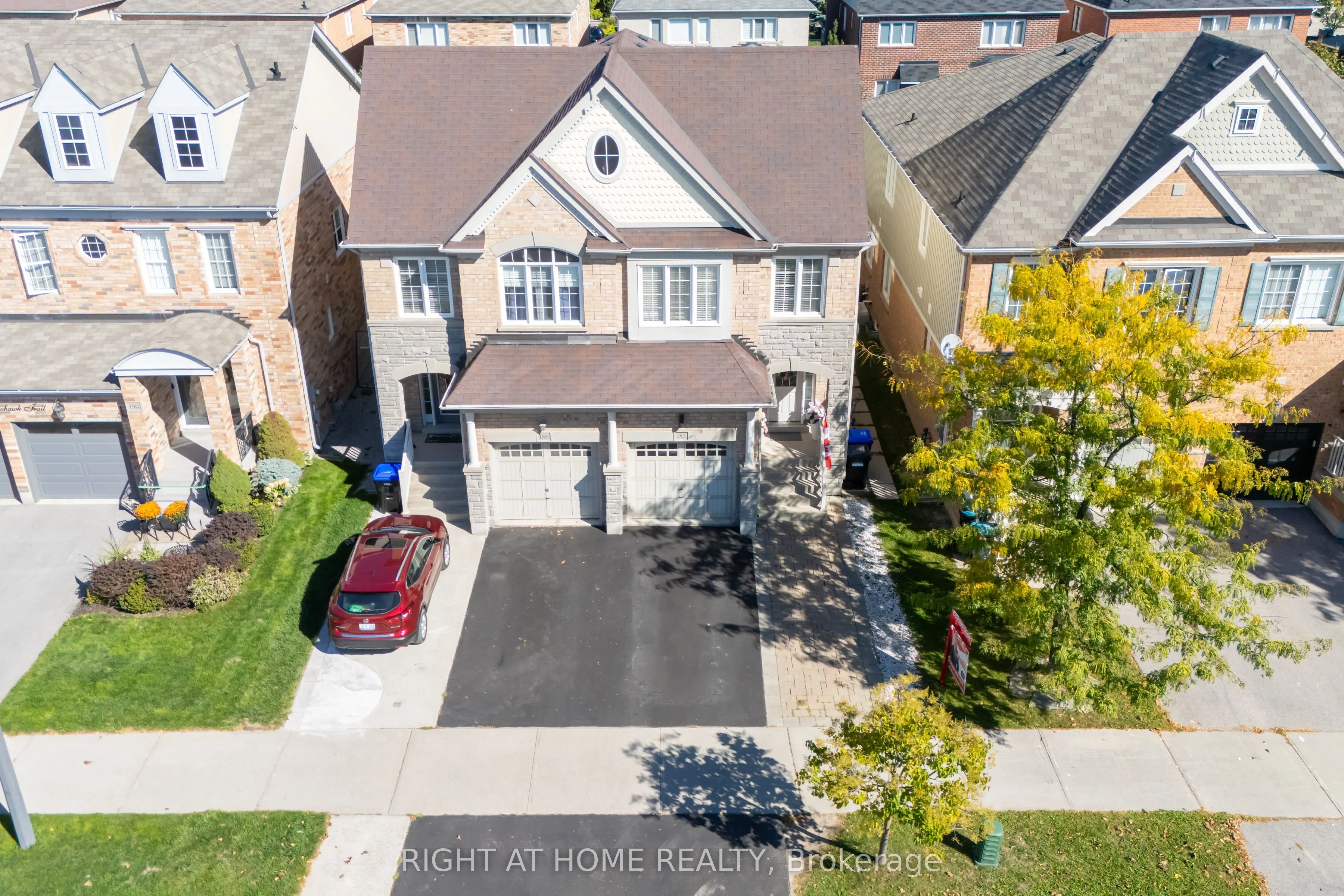 182 Meadowhawk Trail