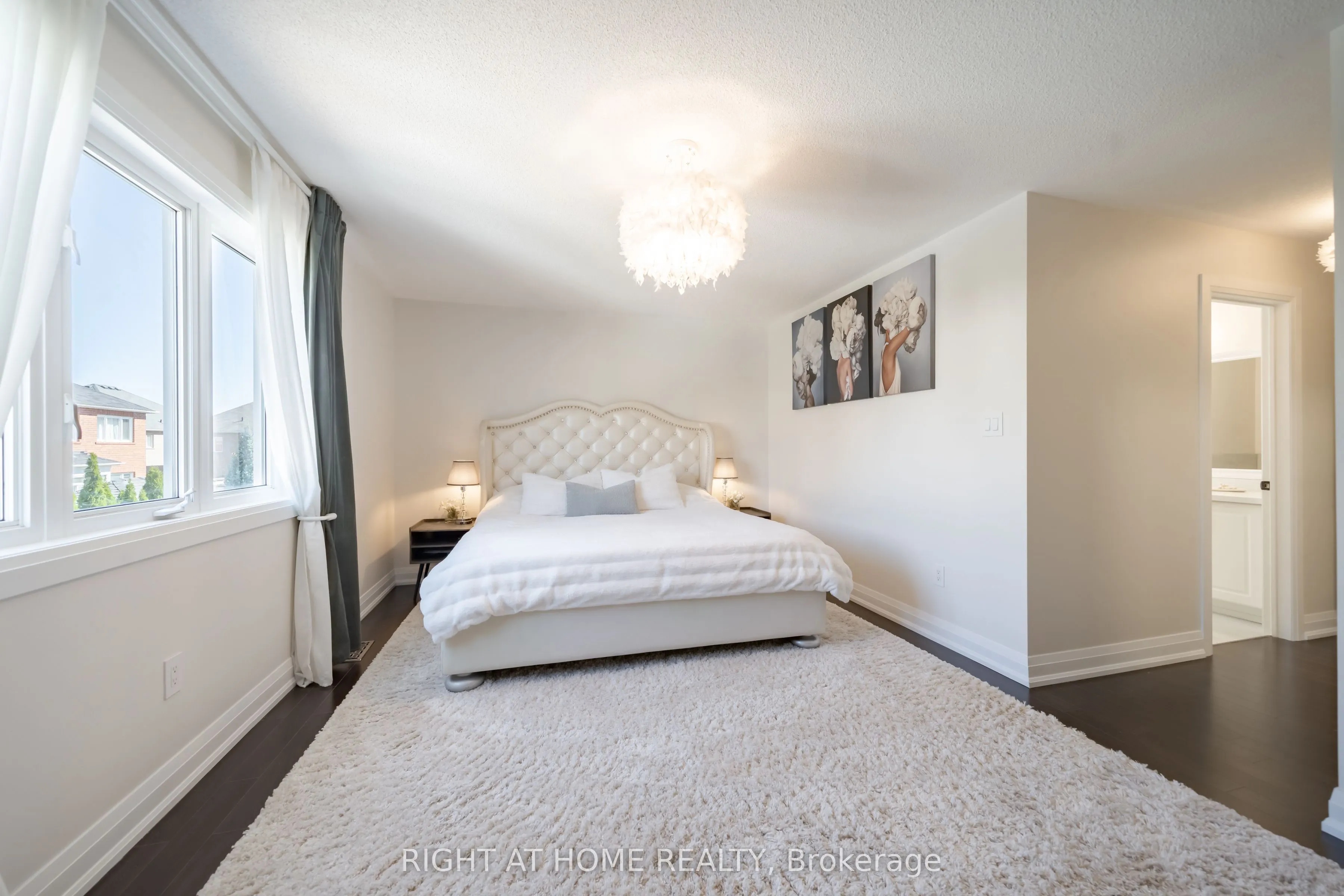 182 Meadowhawk Trail