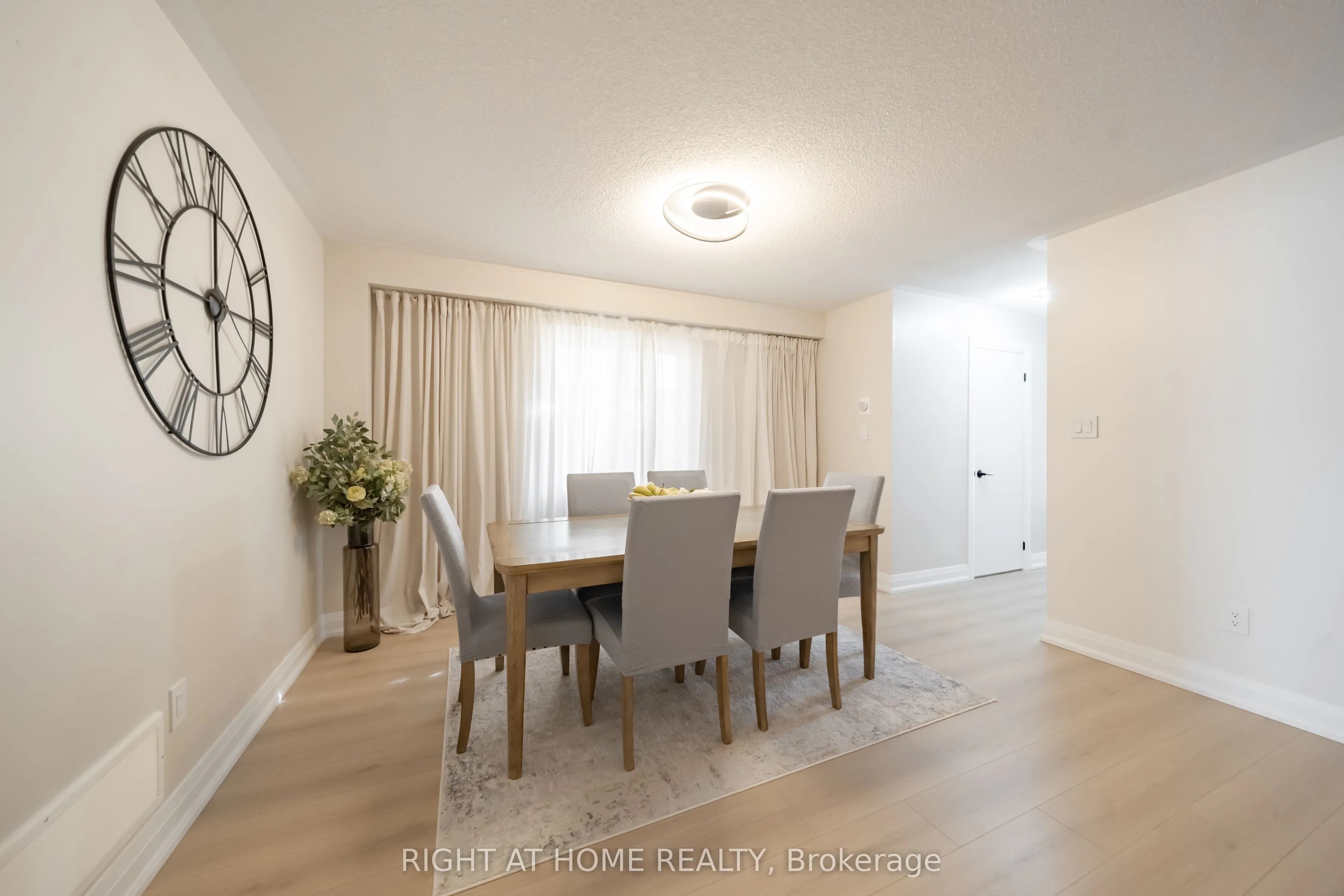182 Meadowhawk Trail