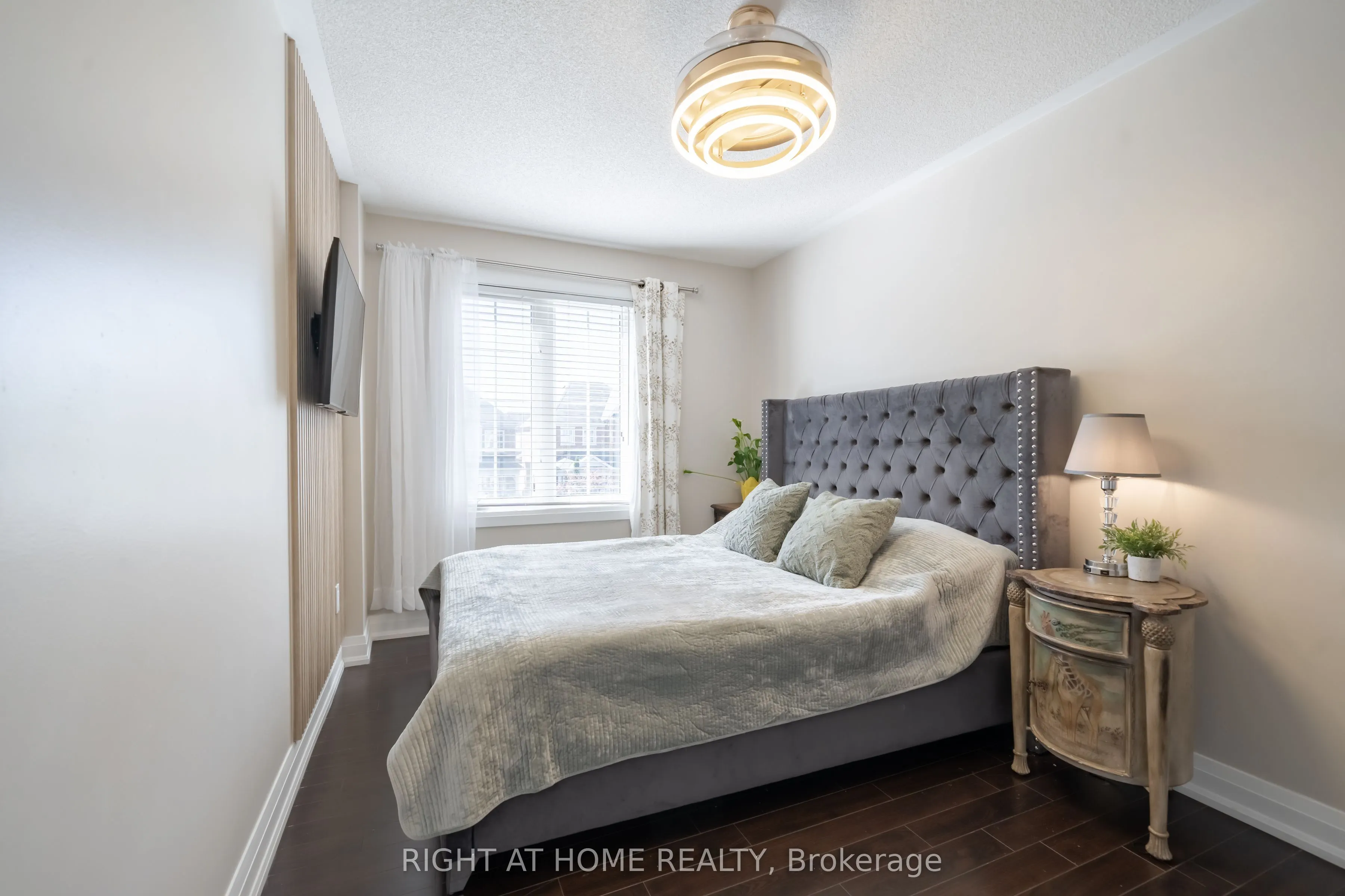 182 Meadowhawk Trail