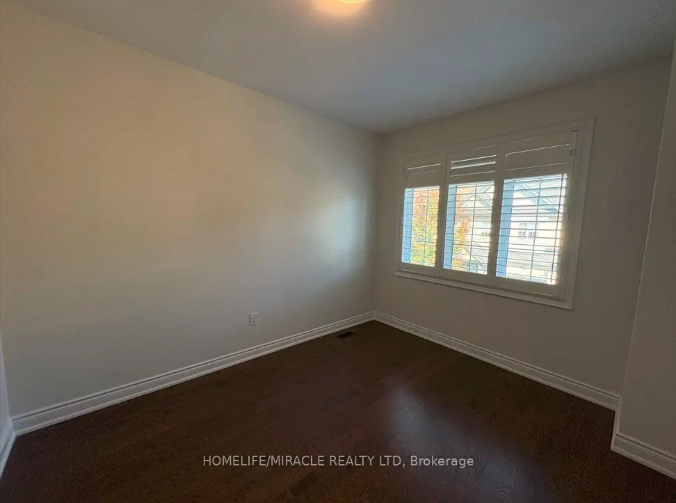 72 Ruffle Lane
