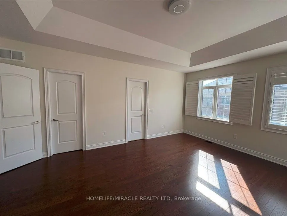 72 Ruffle Lane