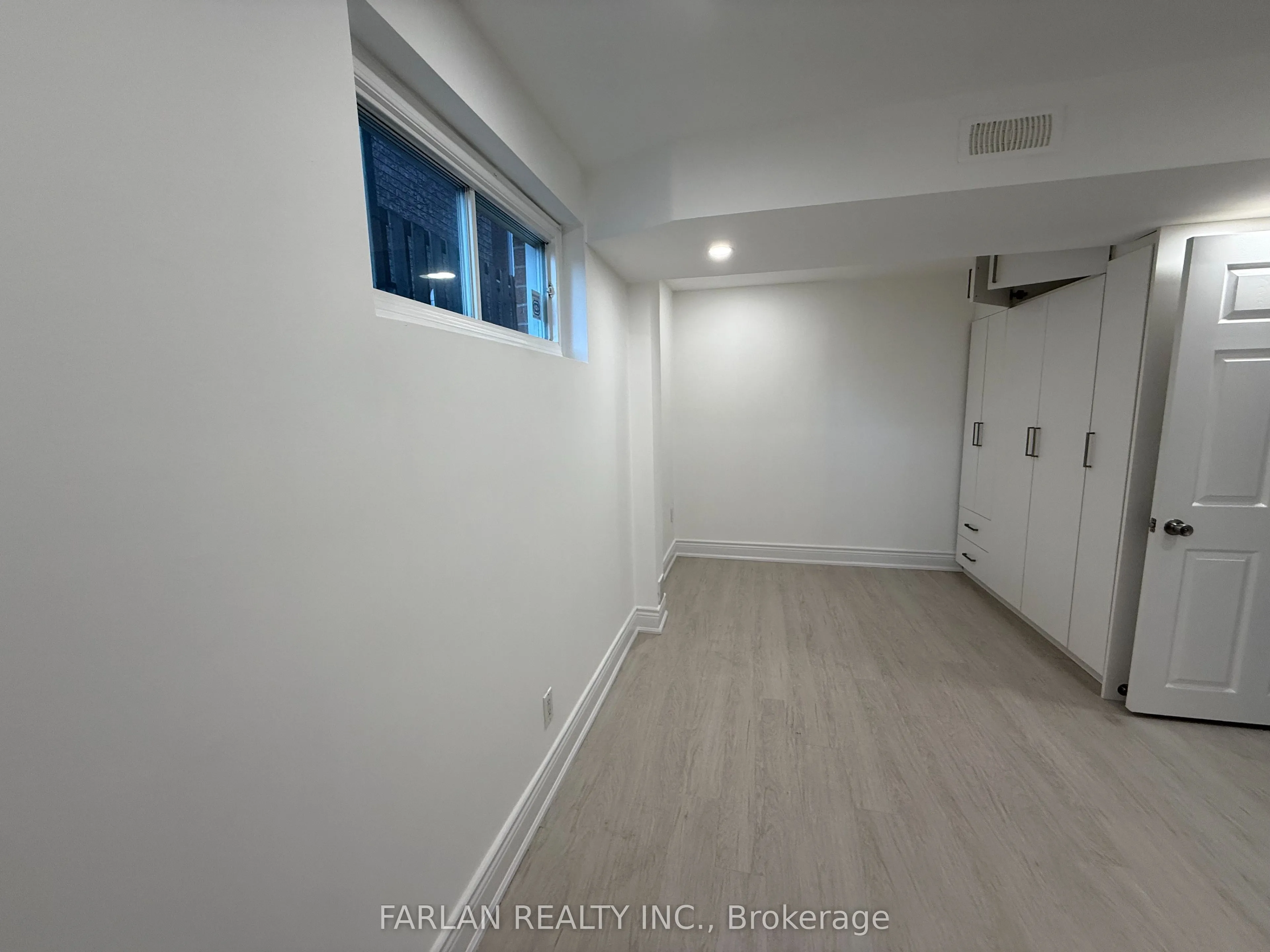 20 Eleanor Circle