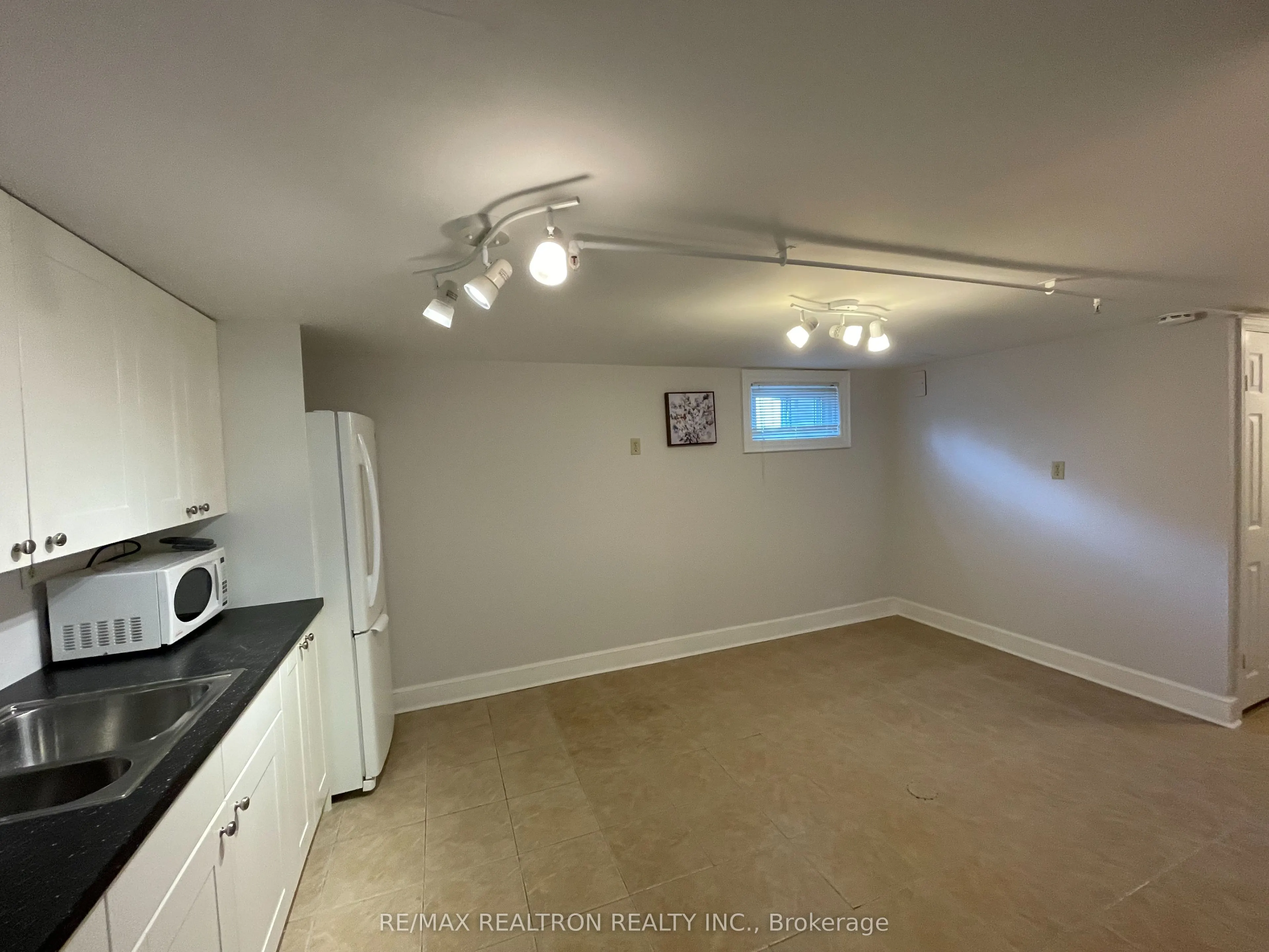 62 Child Drive, #Main Fl