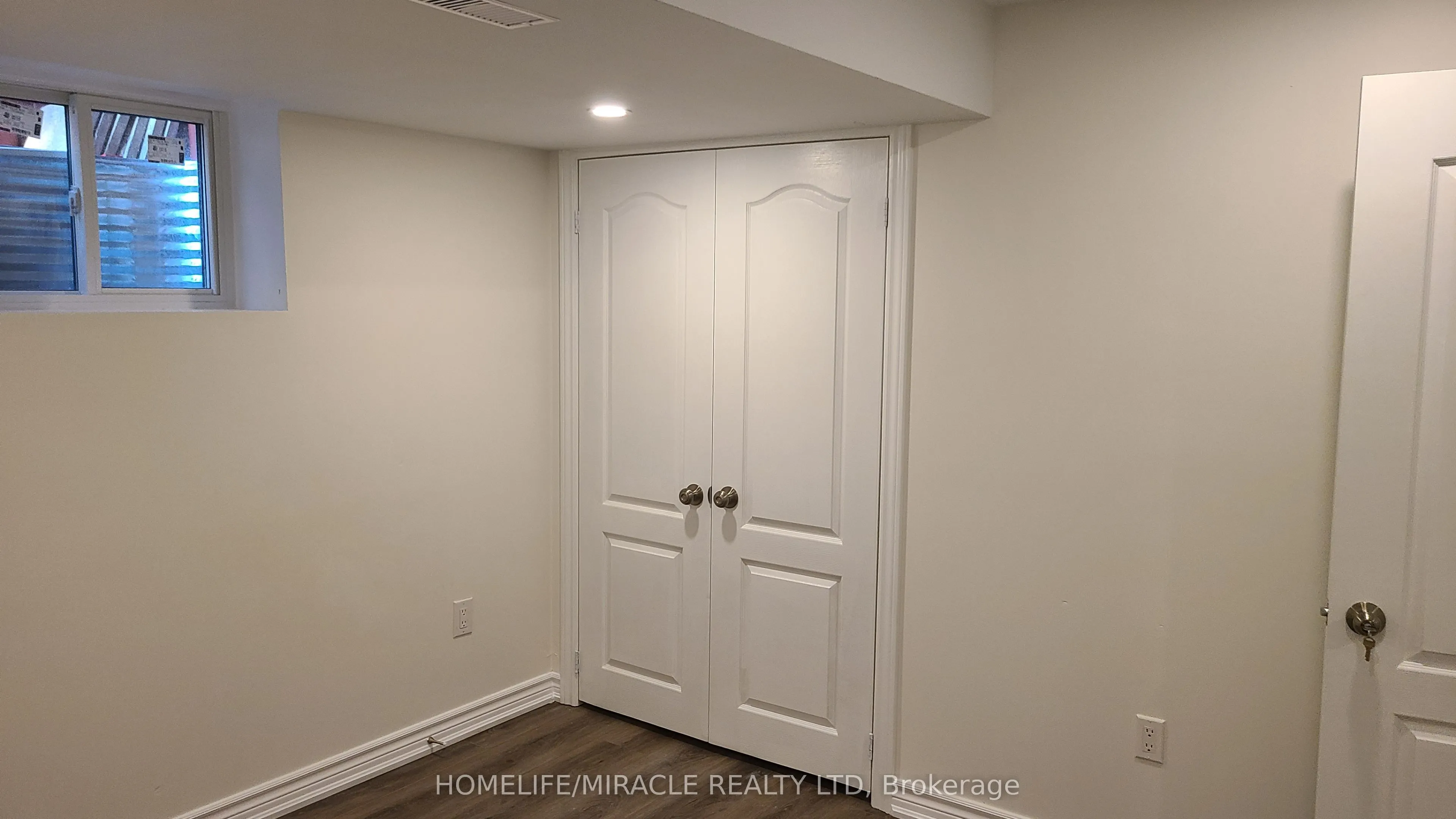 35 Vellore Woods Boulevard