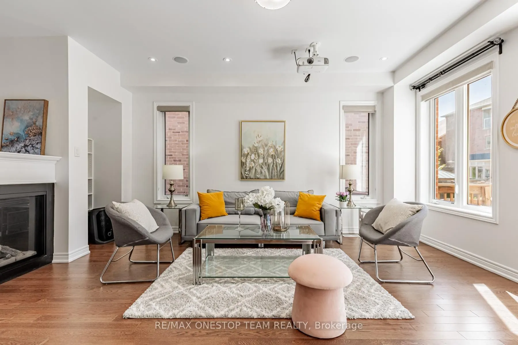 16 Nocturne Avenue