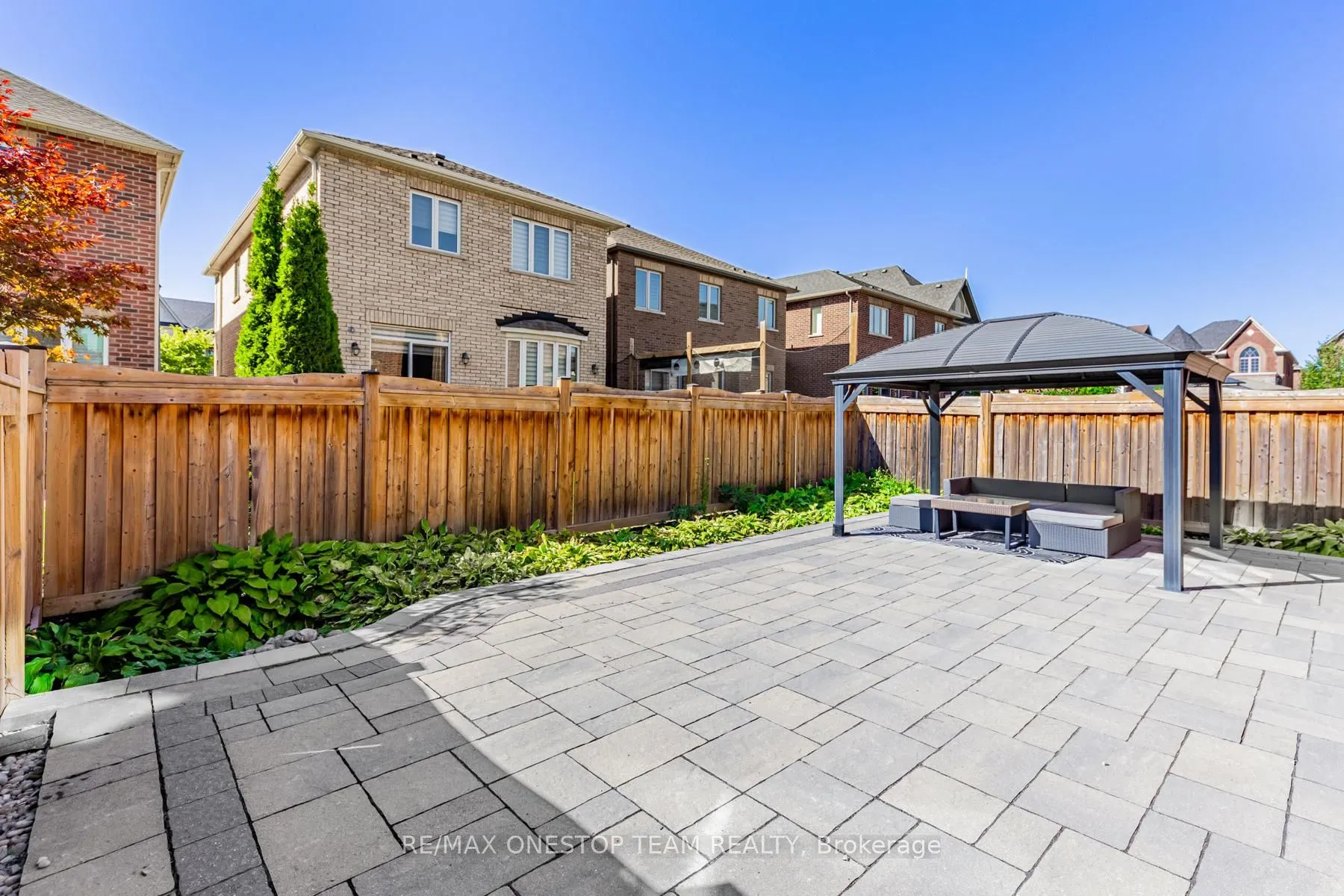 16 Nocturne Avenue