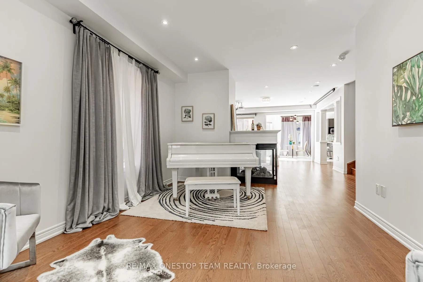 16 Nocturne Avenue
