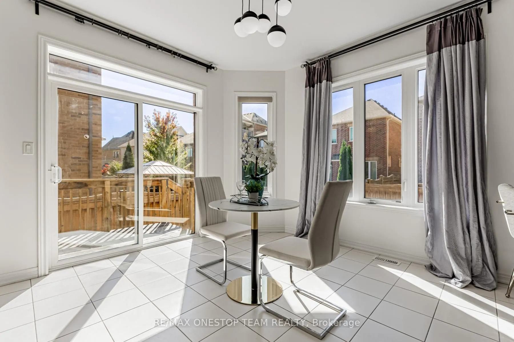 16 Nocturne Avenue