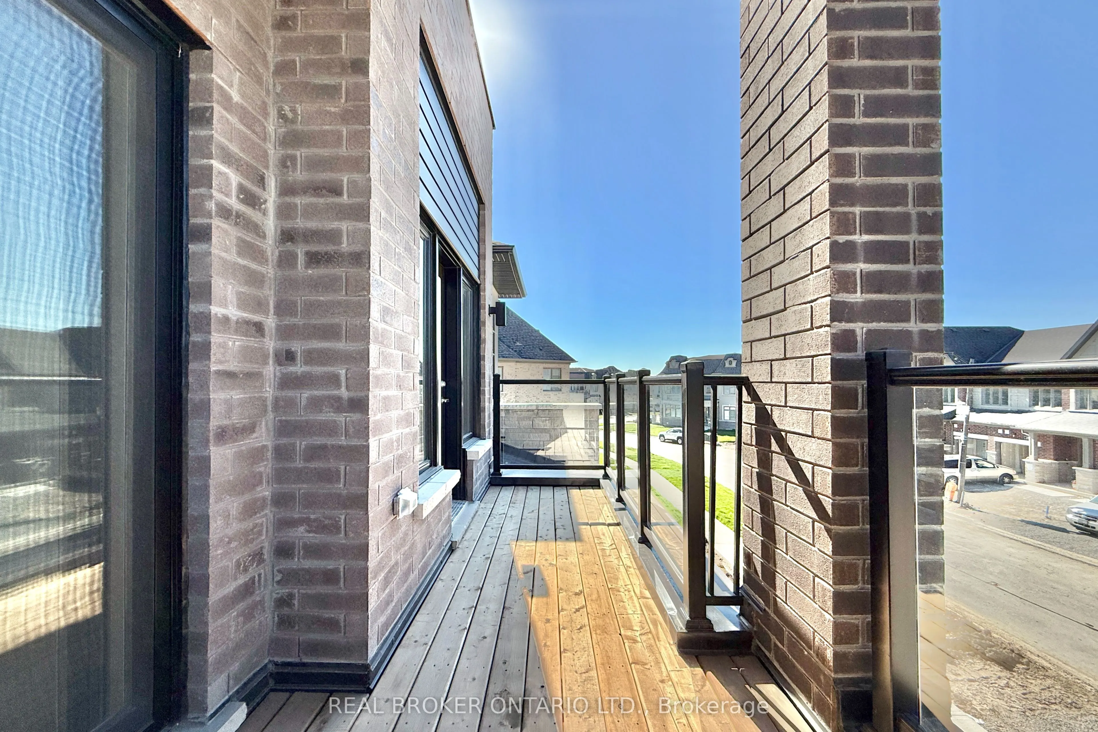 17 Freeman Williams Street