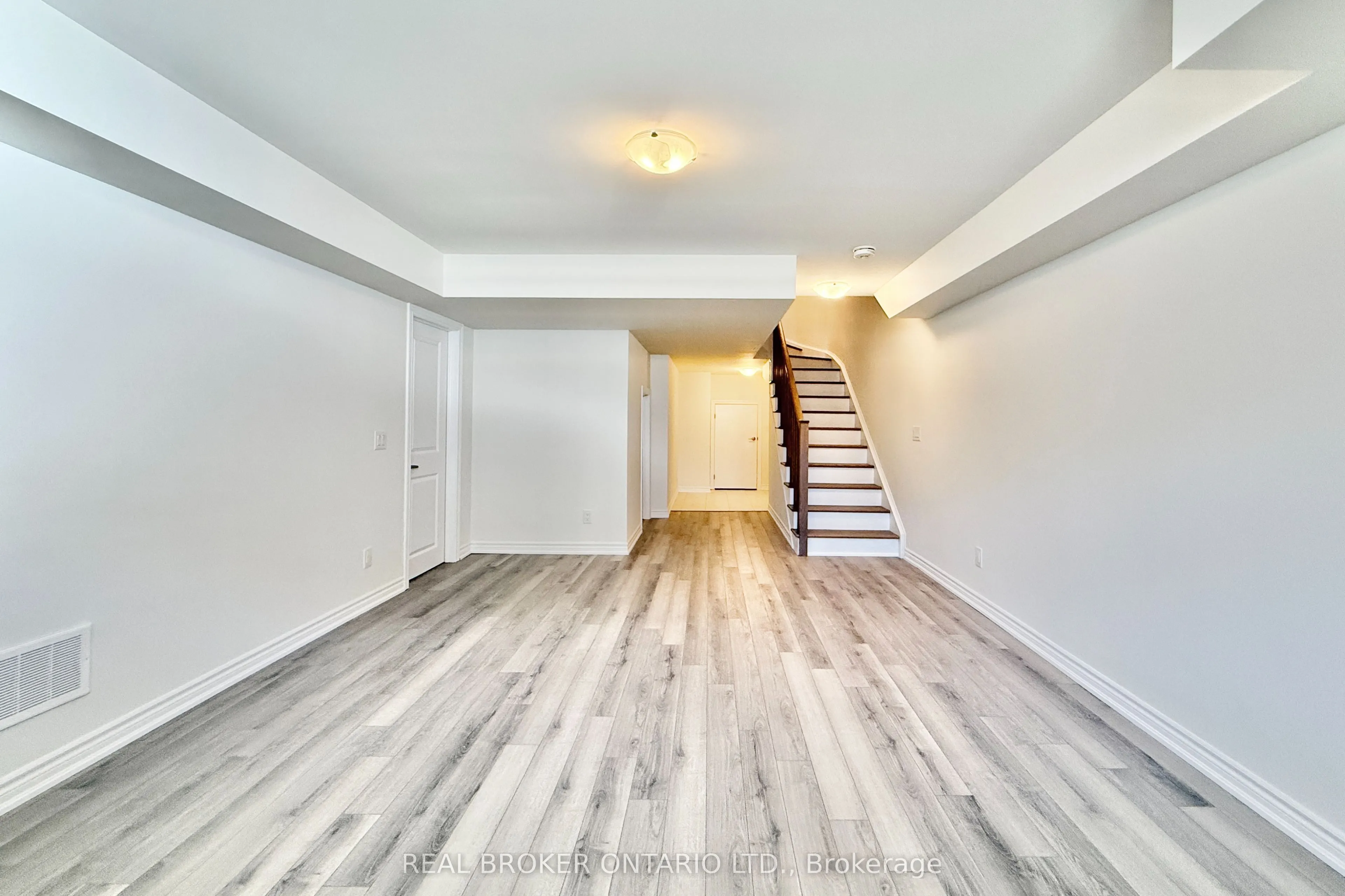 17 Freeman Williams Street