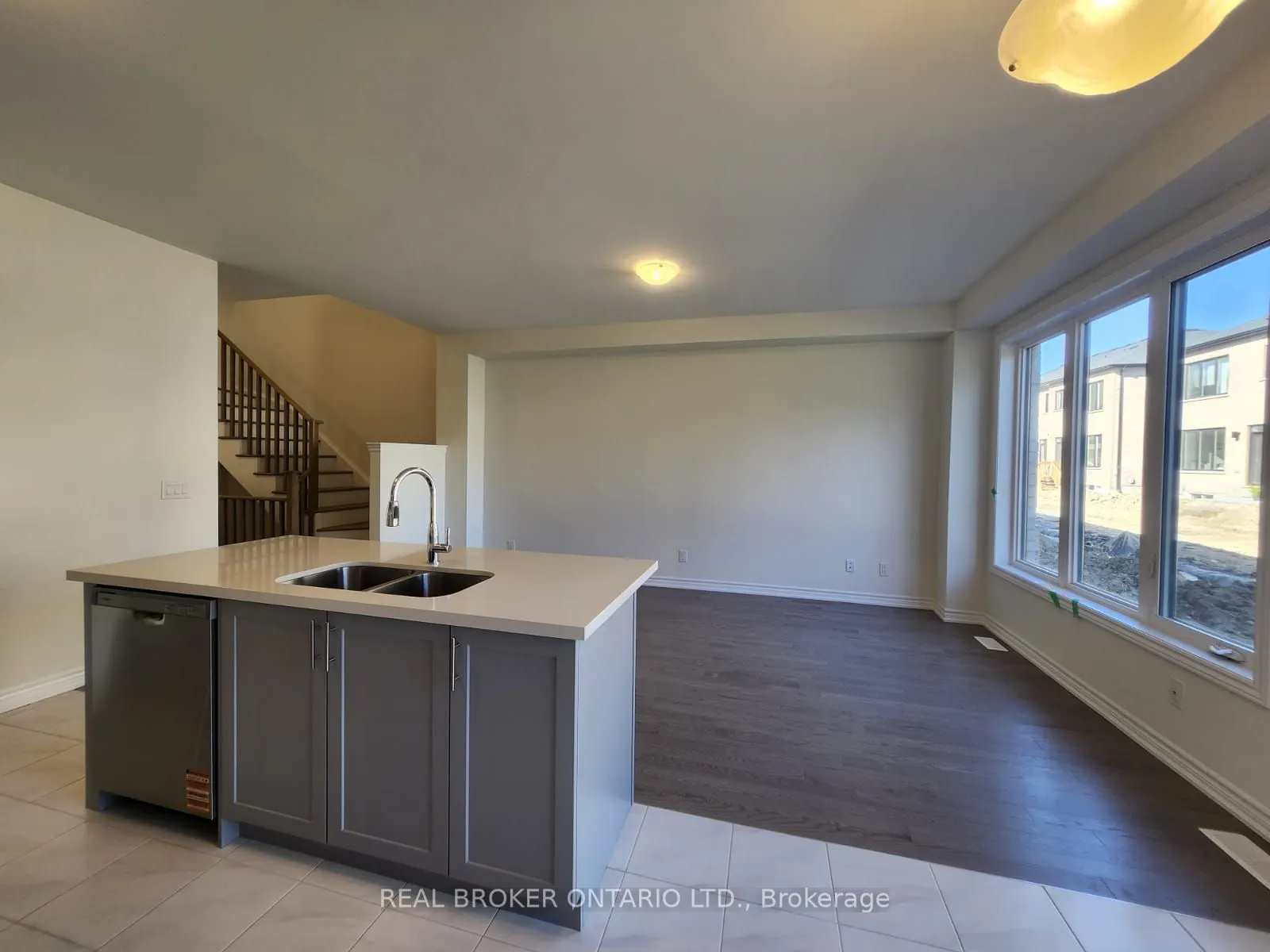 17 Freeman Williams Street