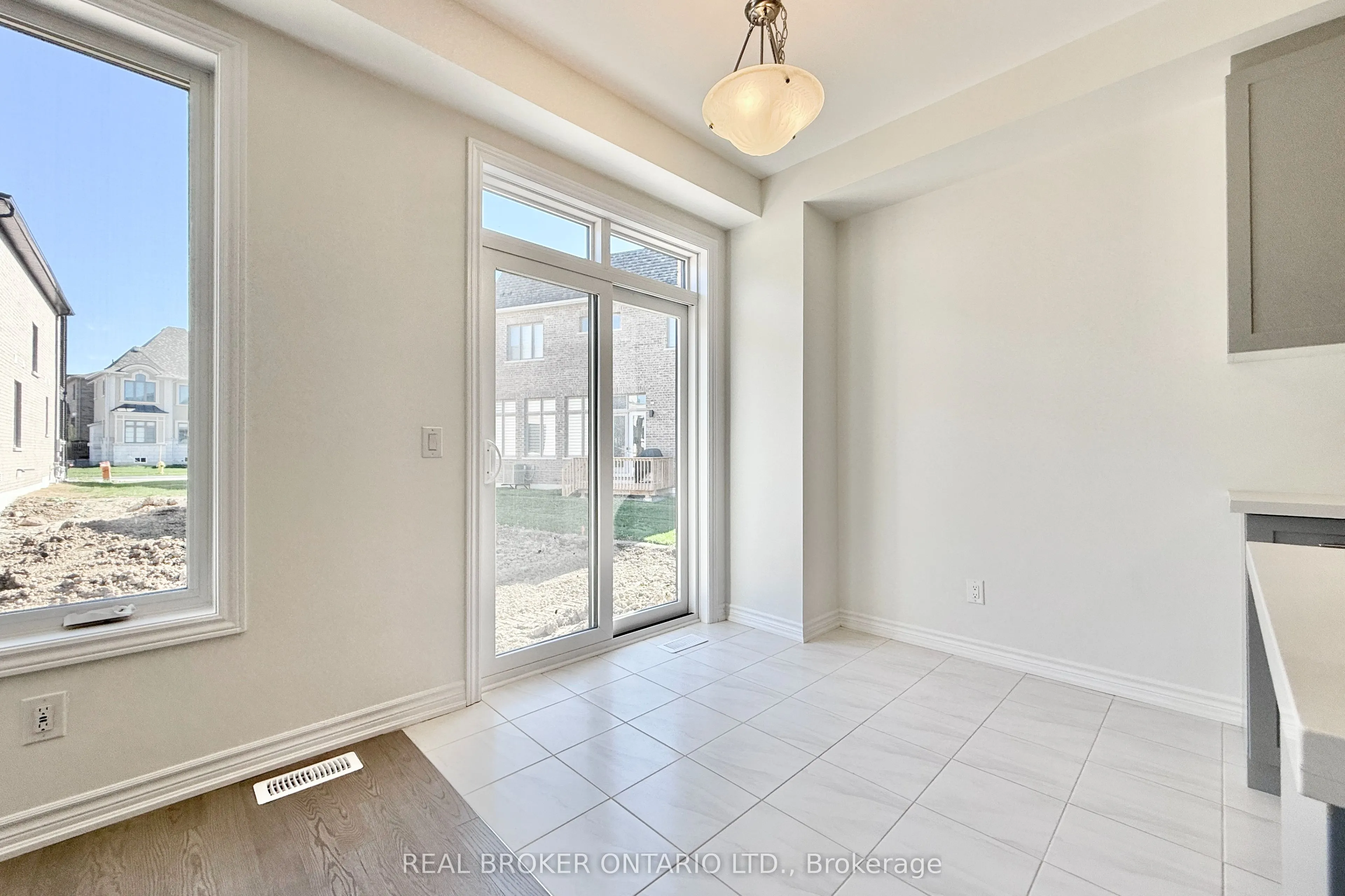 17 Freeman Williams Street